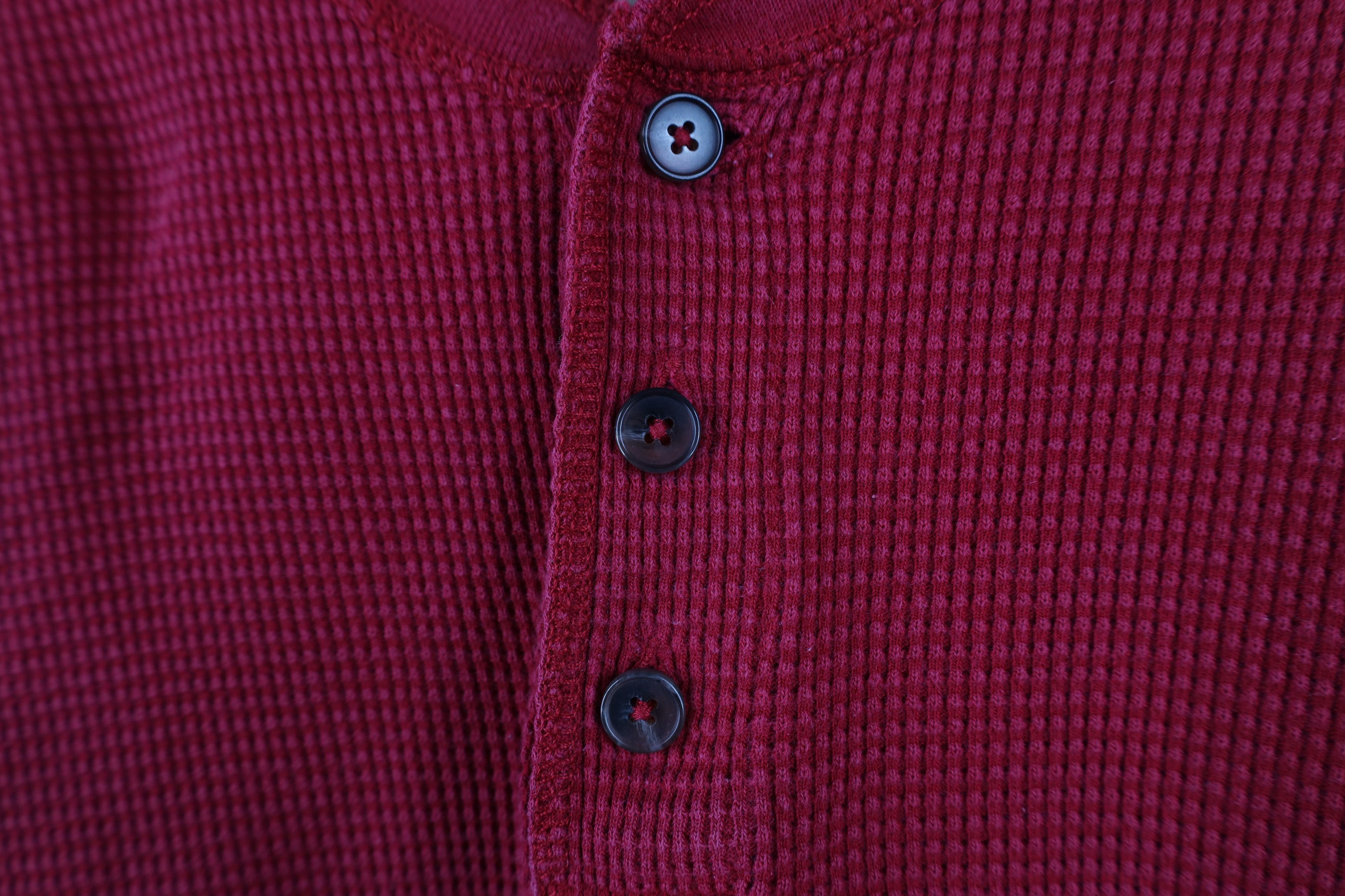 Eddie Bauer Vintage Eddie Bauer Blank Thermal Waffle Knit Henley T-Shirt Size US L / EU 52-54 / 3 - 4 Thumbnail