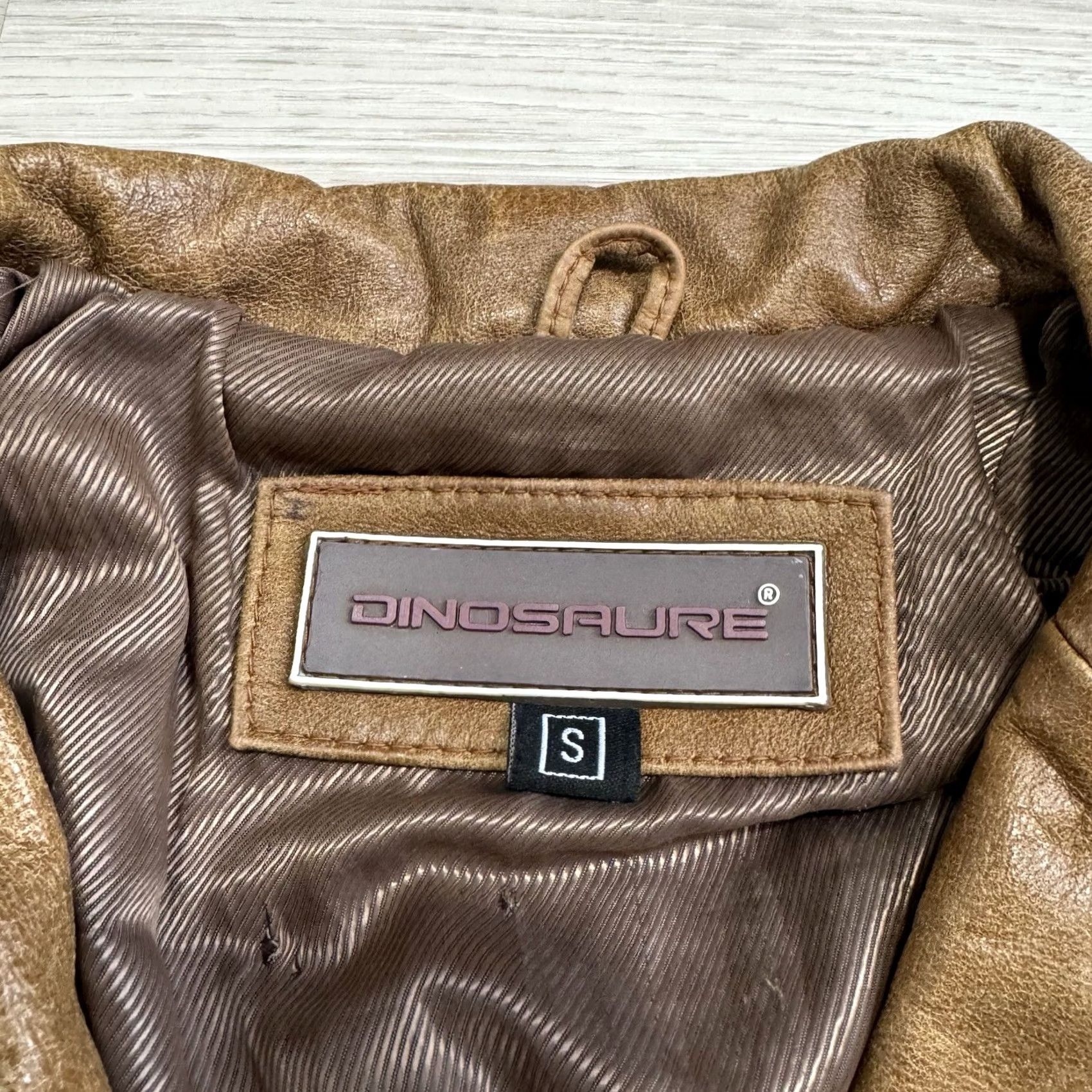 Vintage VINTAGE Dinosaure Blazer Women’s Small Brown Leather 90s Y2K Boho Patina Size S / US 4 / IT 40 - 6 Thumbnail