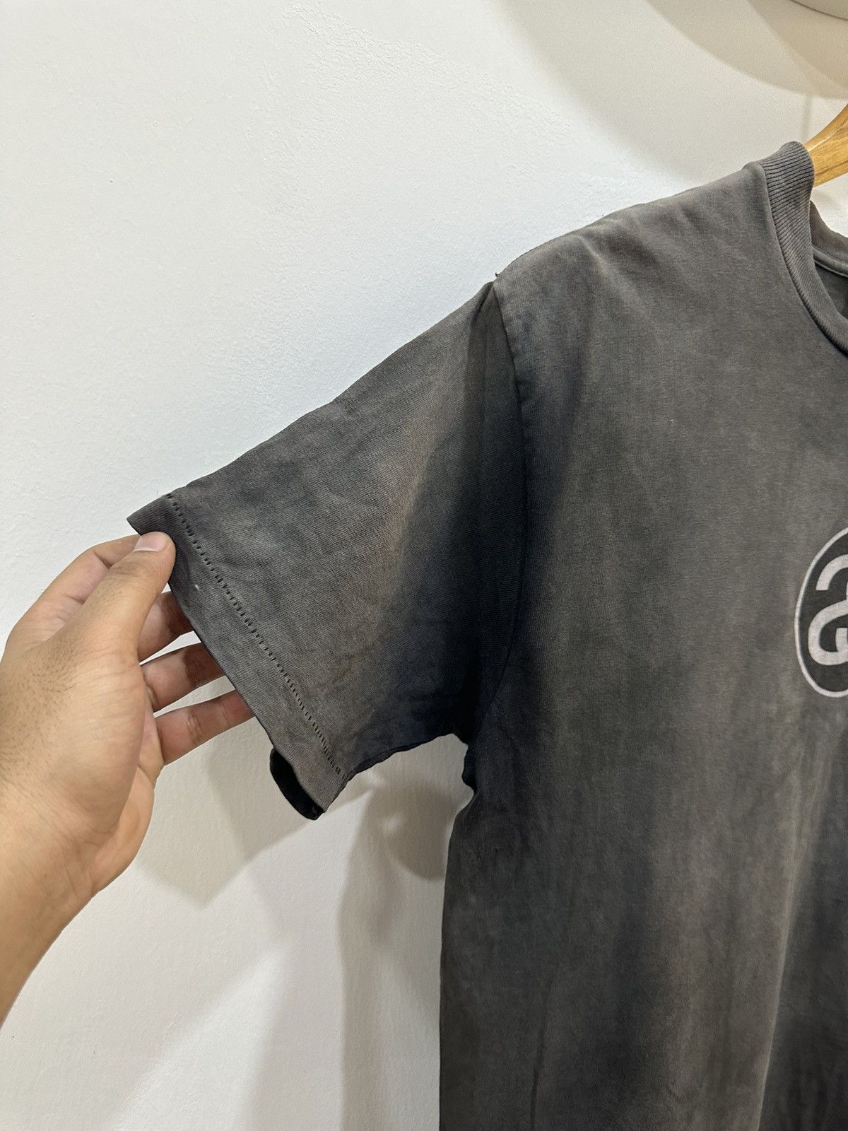 Stussy × Vintage Vintage-1990 Stussy OG Logo Sun Faded Tshirt Made In Usa Size US L / EU 52-54 / 3 - 9 Thumbnail