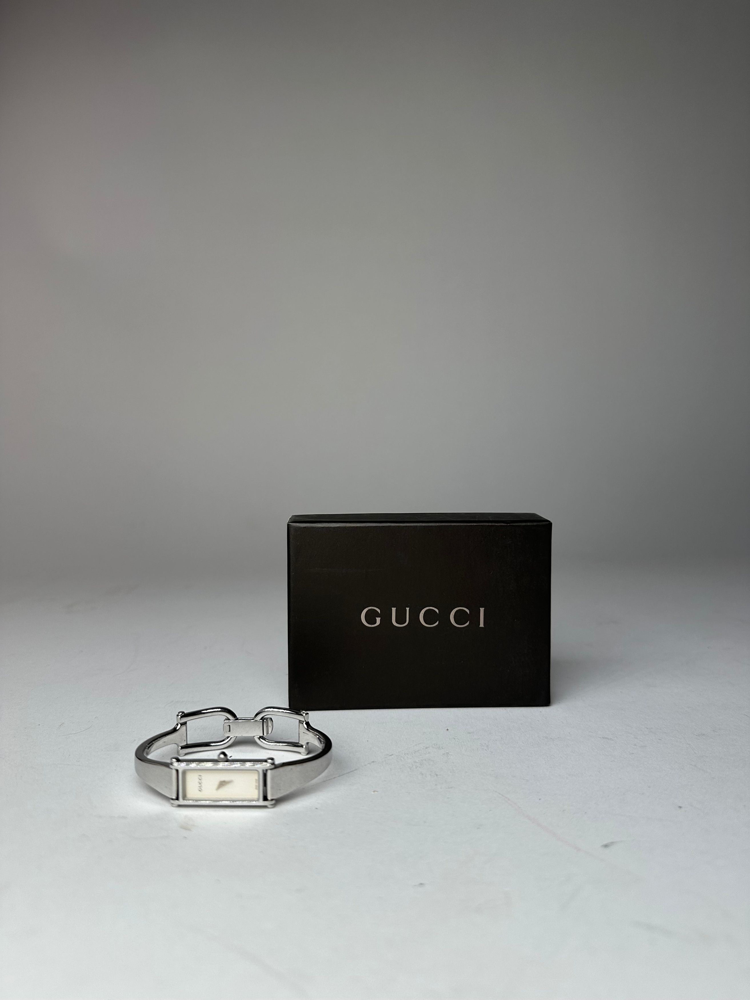 Gucci Vintage 1500L Stainless Steel Bangle Watch Silver White Dial Size ONE SIZE - 1 Thumbnail