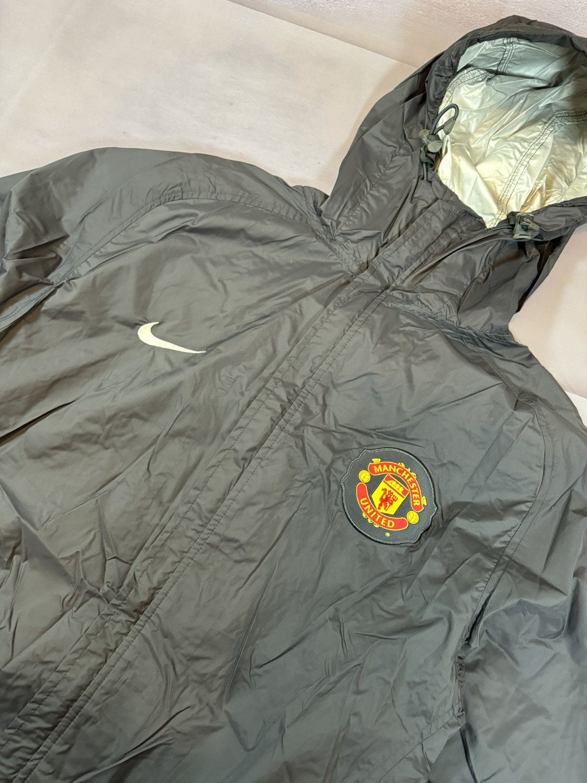 Nike × Vintage Vintage Manchester United Raincoat Training Nike Jacket Size US M / EU 48-50 / 2 - 10 Thumbnail
