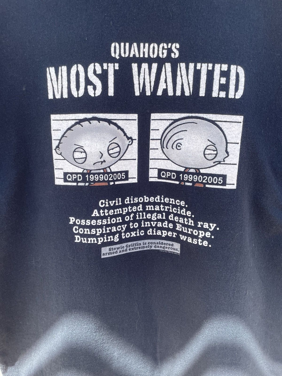 Gildan Vintage 2000s Family Guy Most Wanted Stewie L/ Black T-shirt Size US L / EU 52-54 / 3 - 2 Thumbnail