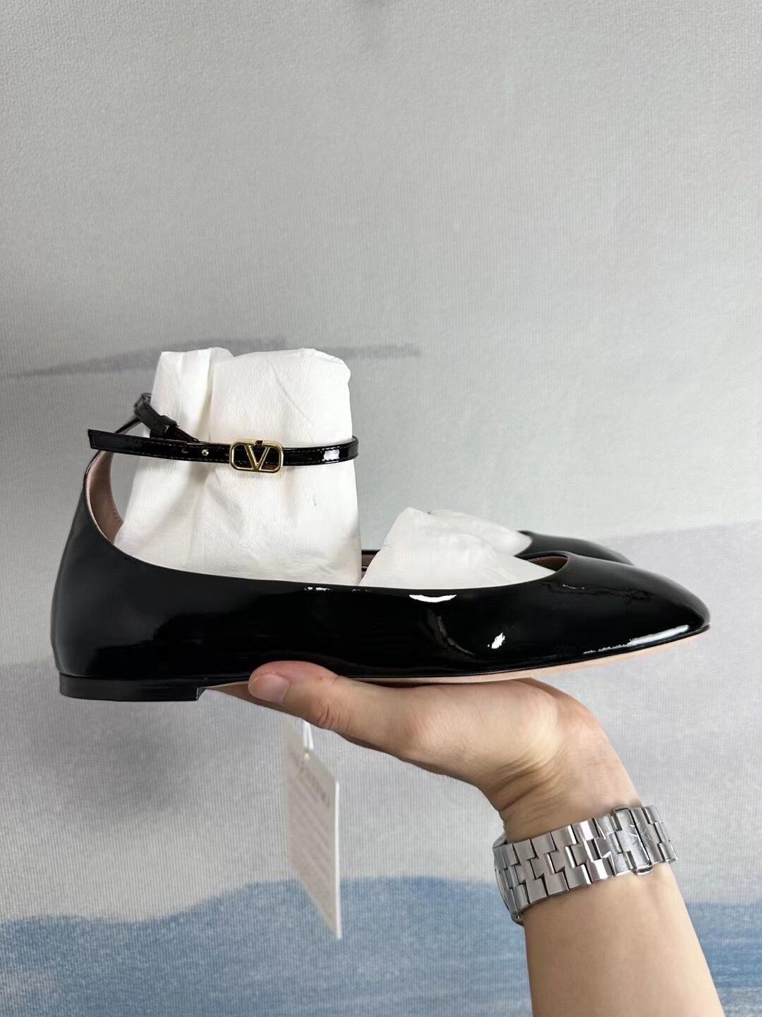 Valentino Valentino Black Patent Leather Flats Size US 9 / IT 39 - 1 Thumbnail