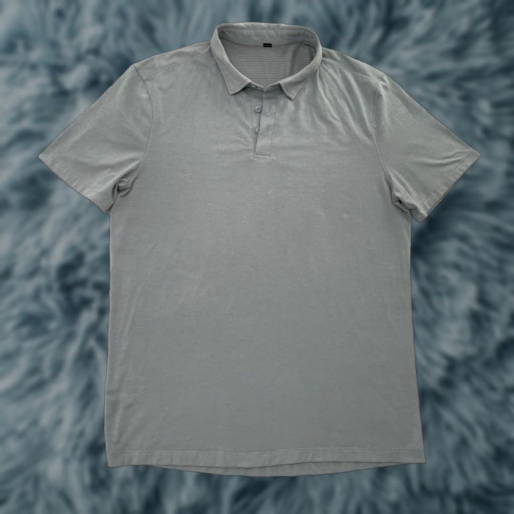 Lululemon VINTAGE None Lululemon Polo Shirt Men Adult Large Blue Tech Athleisure Short Sleeve Logo Size US L / EU 52-54 / 3 - 1 Thumbnail