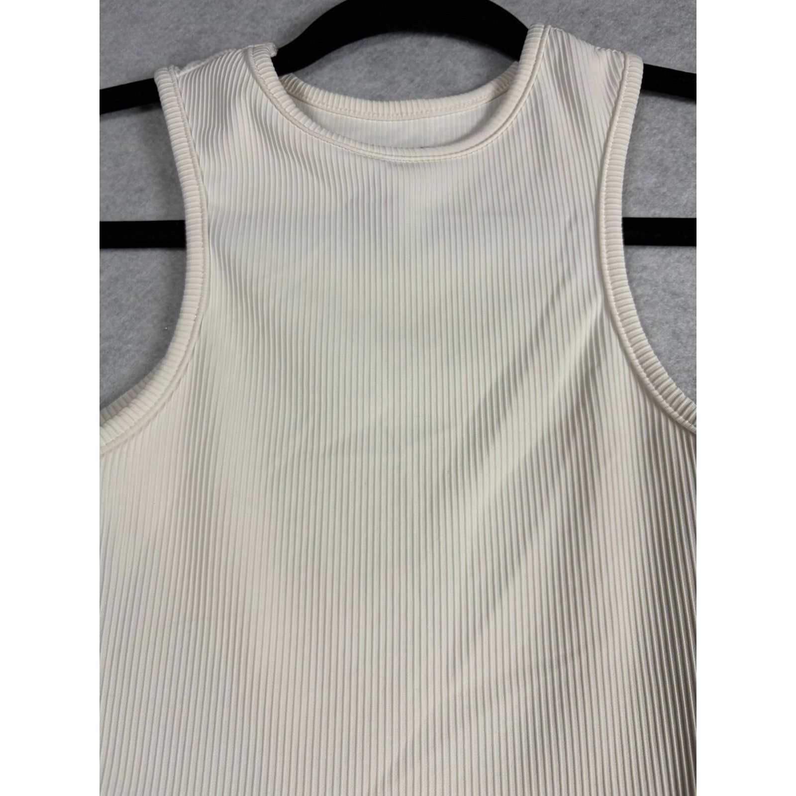 Other Edikted White Ribbed Crop Tank Fitted Basic Size Small 417 Size S / US 4 / IT 40 - 4 Thumbnail