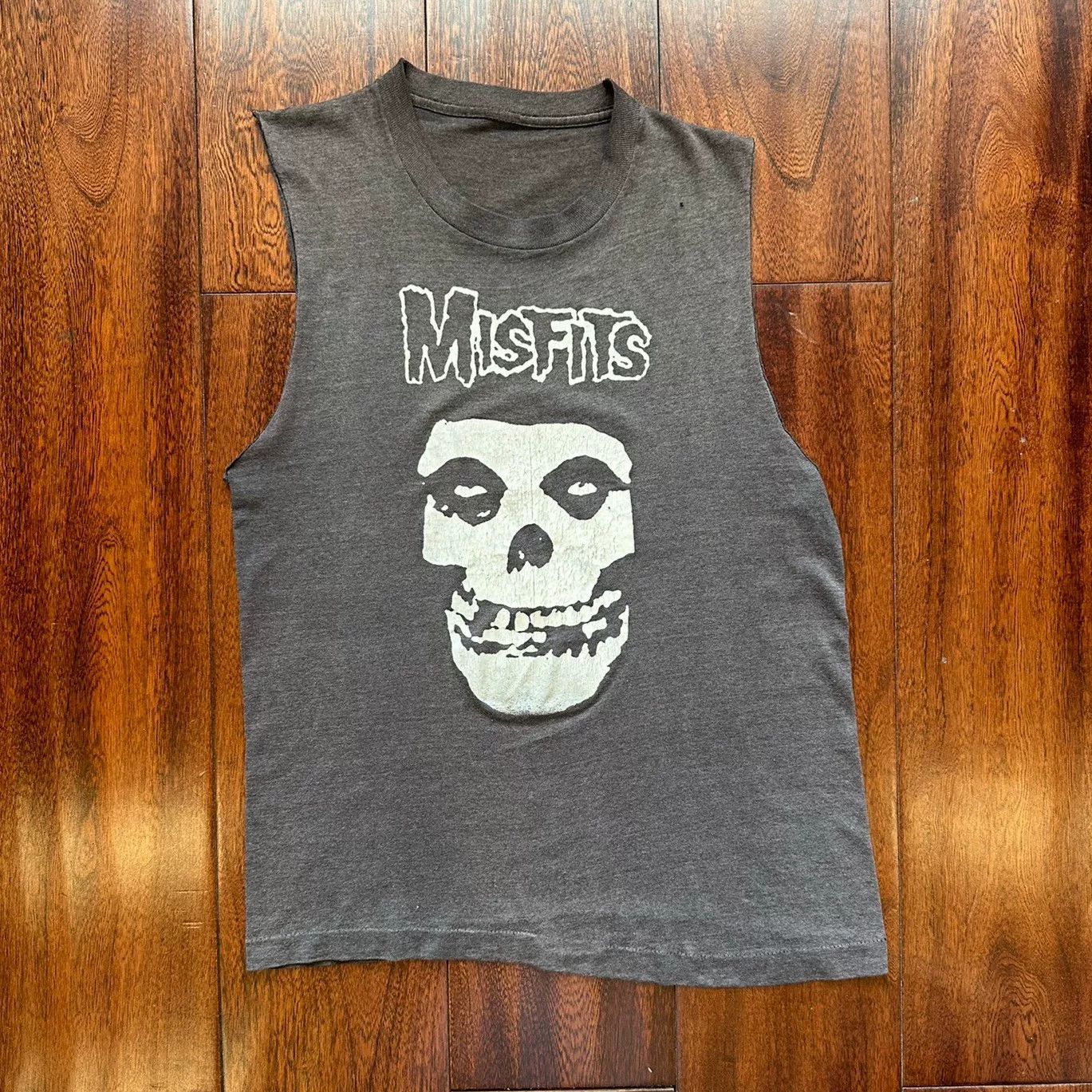 Vintage Vintage Misfits 80s Faded Vest Size US M / EU 48-50 / 2 - 1 Thumbnail