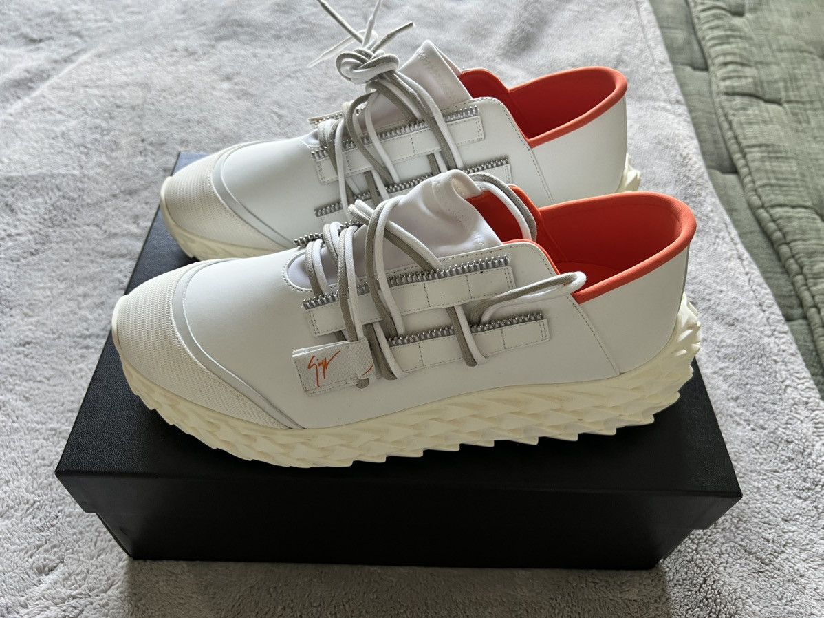 Giuseppe Zanotti Guiseppe Zanotti Urchin Low Sneakers Size US 10 / EU 43 - 13 Thumbnail
