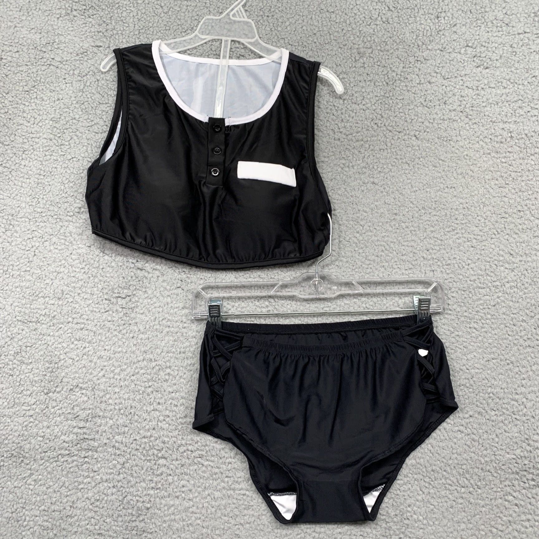B Sides 2 Pc Swimsuit M Padded Black w/White Trim Bottom Sides Crisscross Openings NWOT Women's Swimsuit M Black & White Trim Vintage: No Damen Men? Size 32" / US 10 / IT 46 - 2 Thumbnail