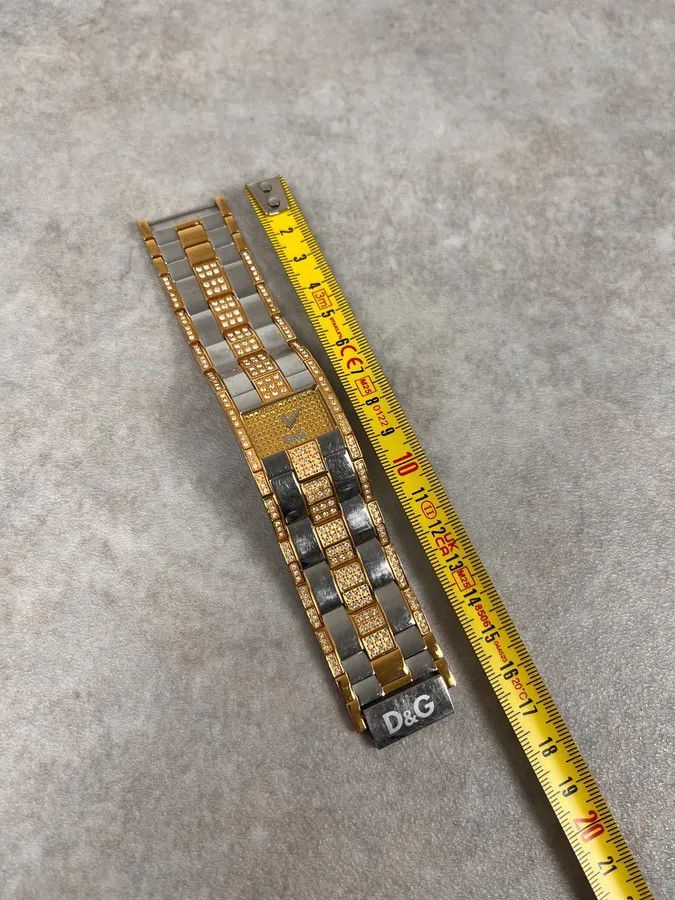 Dolce & Gabbana 2000s Dolce & Gabbana Metal Golden & Silver Old School Watch Size ONE SIZE - 8 Thumbnail