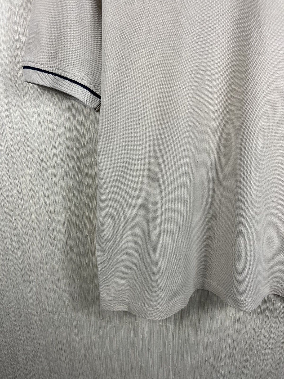 Burberry Vintage 90s Burberrys classic chest logo knight t-shirt Size US L / EU 52-54 / 3 - 7 Thumbnail