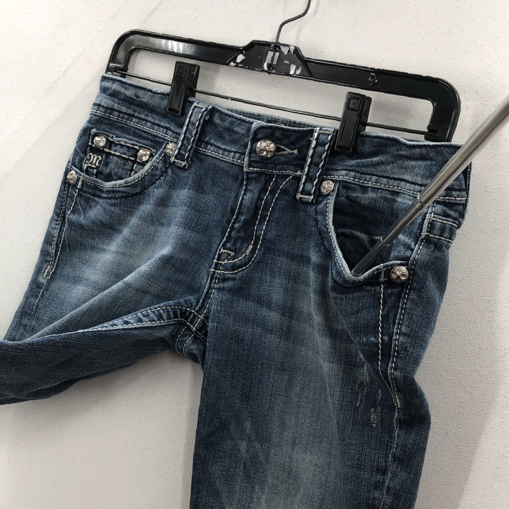 Miss Me Miss Me Jeans Womens Bootcut Denim 28 Medium Wash Pockets 5-Pocket Regular Rise 7.5in Inseam 28in Blue Size 28" / US 6 / IT 42 - 5 Thumbnail