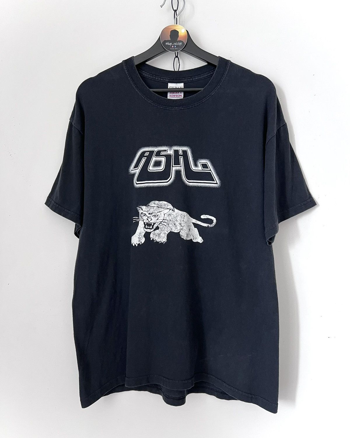 Gildan Ash Band T-Shirt Size US L / EU 52-54 / 3 - 1 Thumbnail