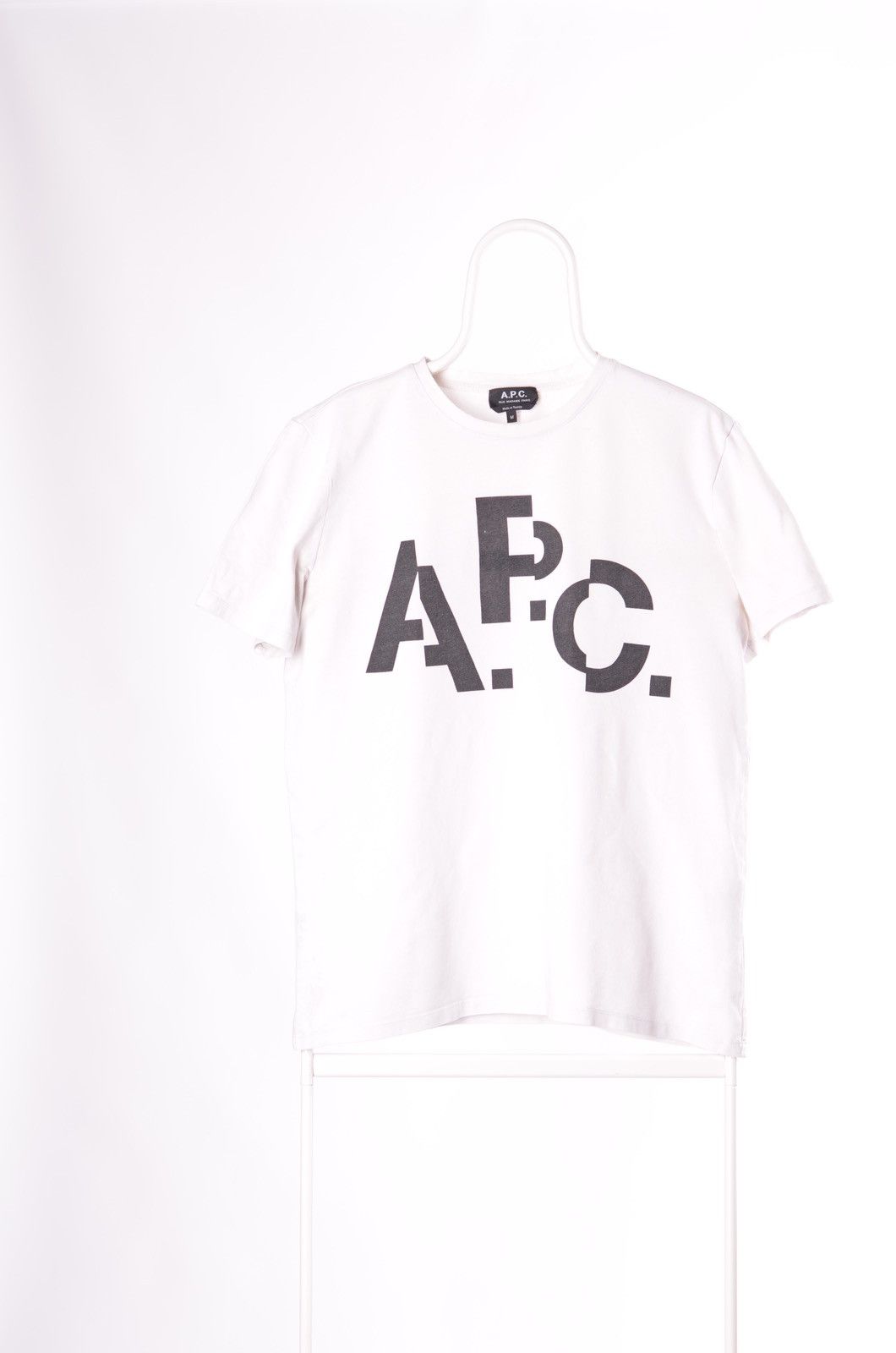 A.P.C. A.P.C. White t-shirt with big logo Size US M / EU 48-50 / 2 - 1 Thumbnail