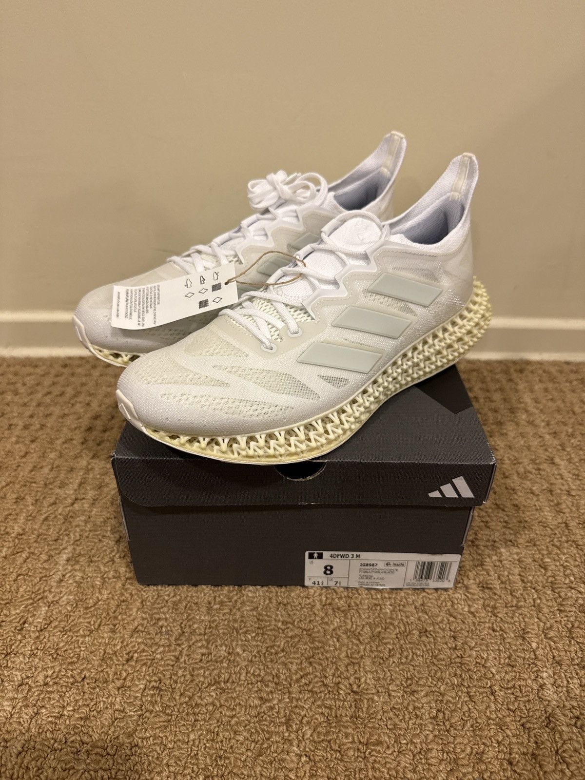 Adidas adidas 4D FWD Size US 8 / EU 41 - 2 Thumbnail