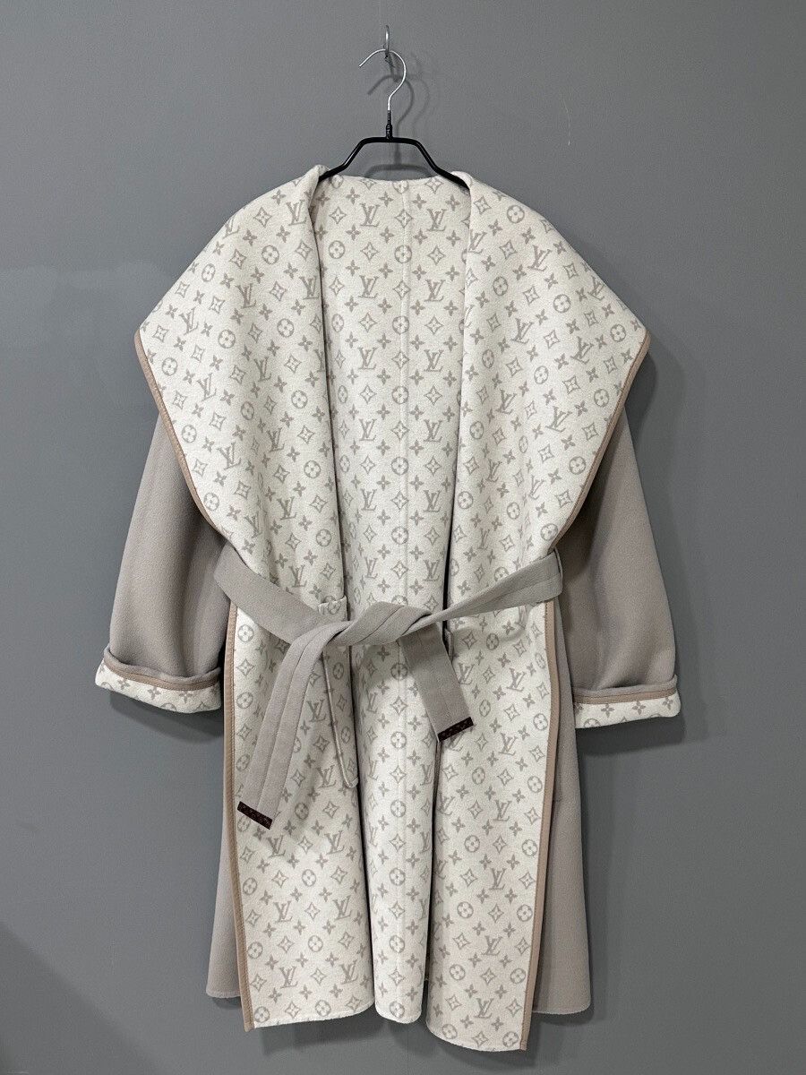 Louis Vuitton Louis Vuitton Monogram Bathrobe Coat Size S / US 4 / IT 40 - 1 Thumbnail