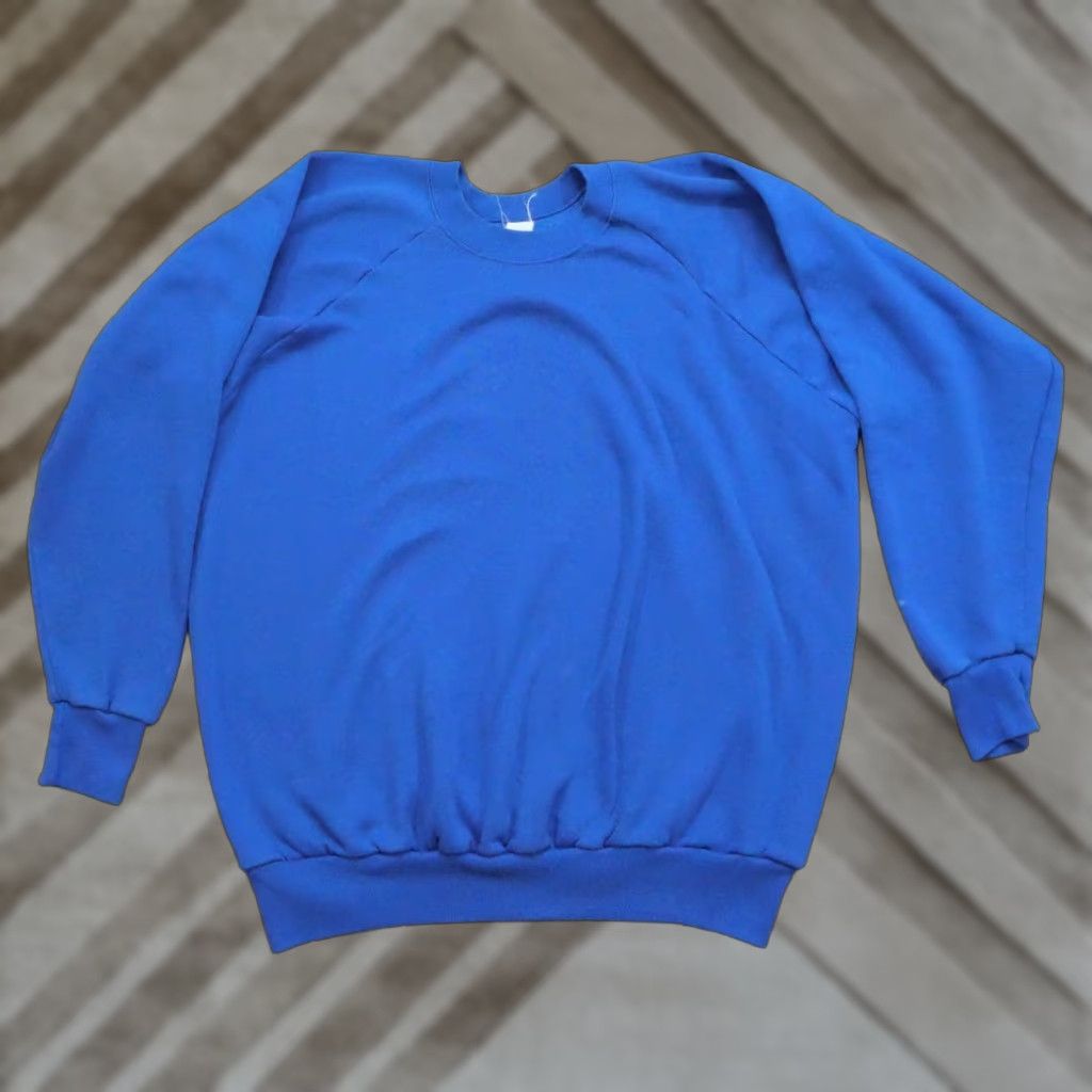 Vintage VINTAGE Sweatshirt Mens Large Raglan Sleeve 80s 90s Blue Cotton Logo Pullover Crew Neck Regular/100% Cotton 90s Size US L / EU 52-54 / 3 - 1 Thumbnail