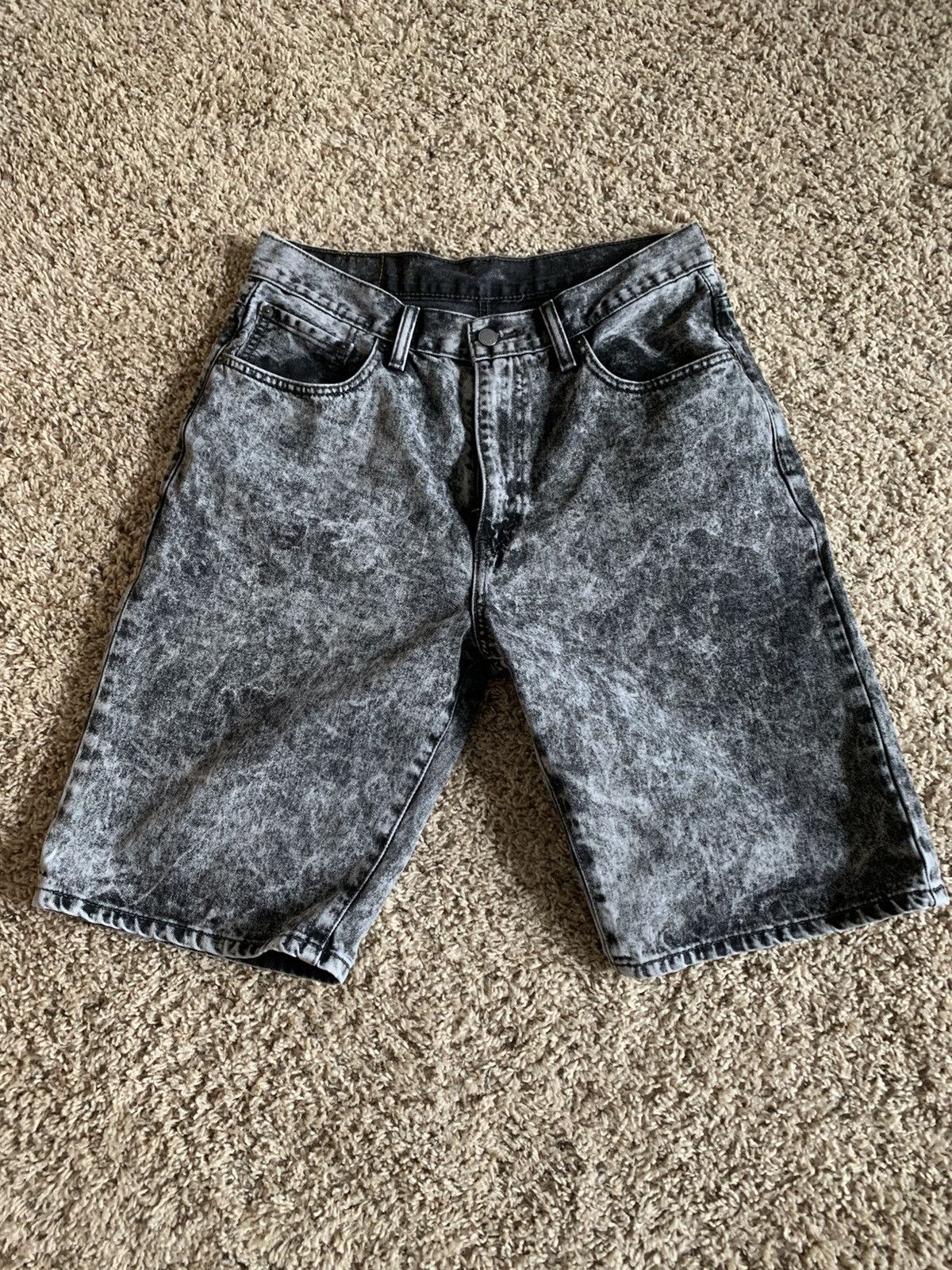 Levi's Levi’s 569 baggy jorts Size US 33 - 2 Thumbnail