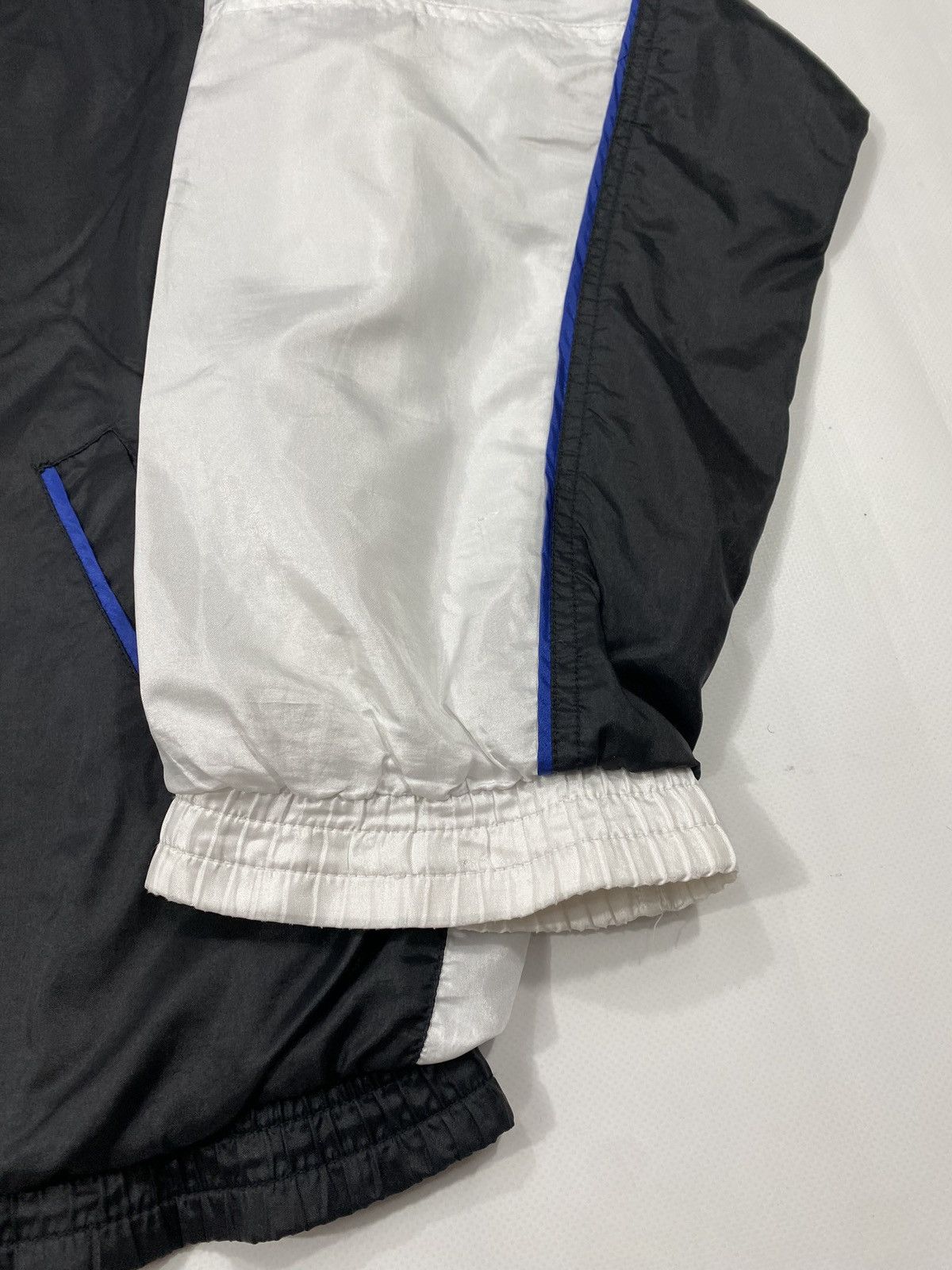 Nike LASTDROP🔥 Vintage 90s Nike Veni Vidi Vici Cobra Nylon Jacket Size US XL / EU 56 / 4 - 7 Thumbnail
