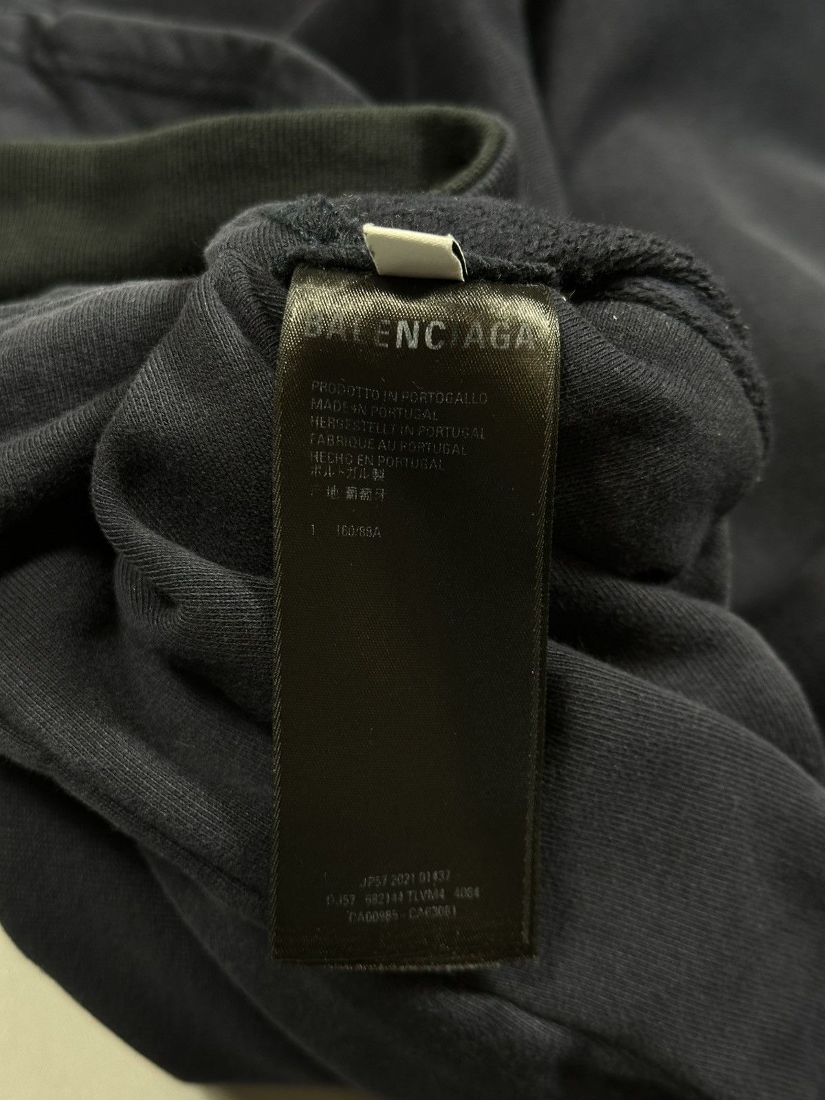 Balenciaga Balenciaga FBI/Tiger Reversible Oversized Hoodie Size US S / EU 44-46 / 1 - 10 Thumbnail