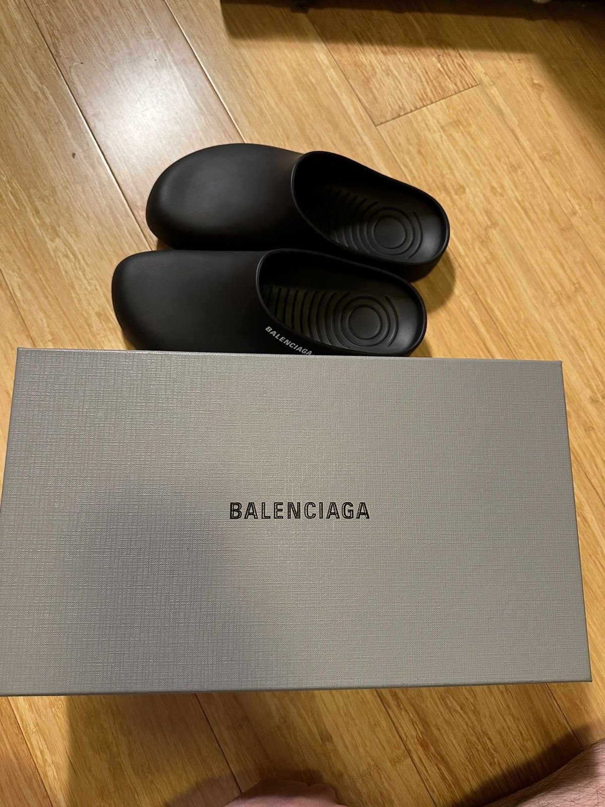Balenciaga Balenciaga Pool Closed Slides Size US 8.5 / EU 41-42 - 12 Thumbnail