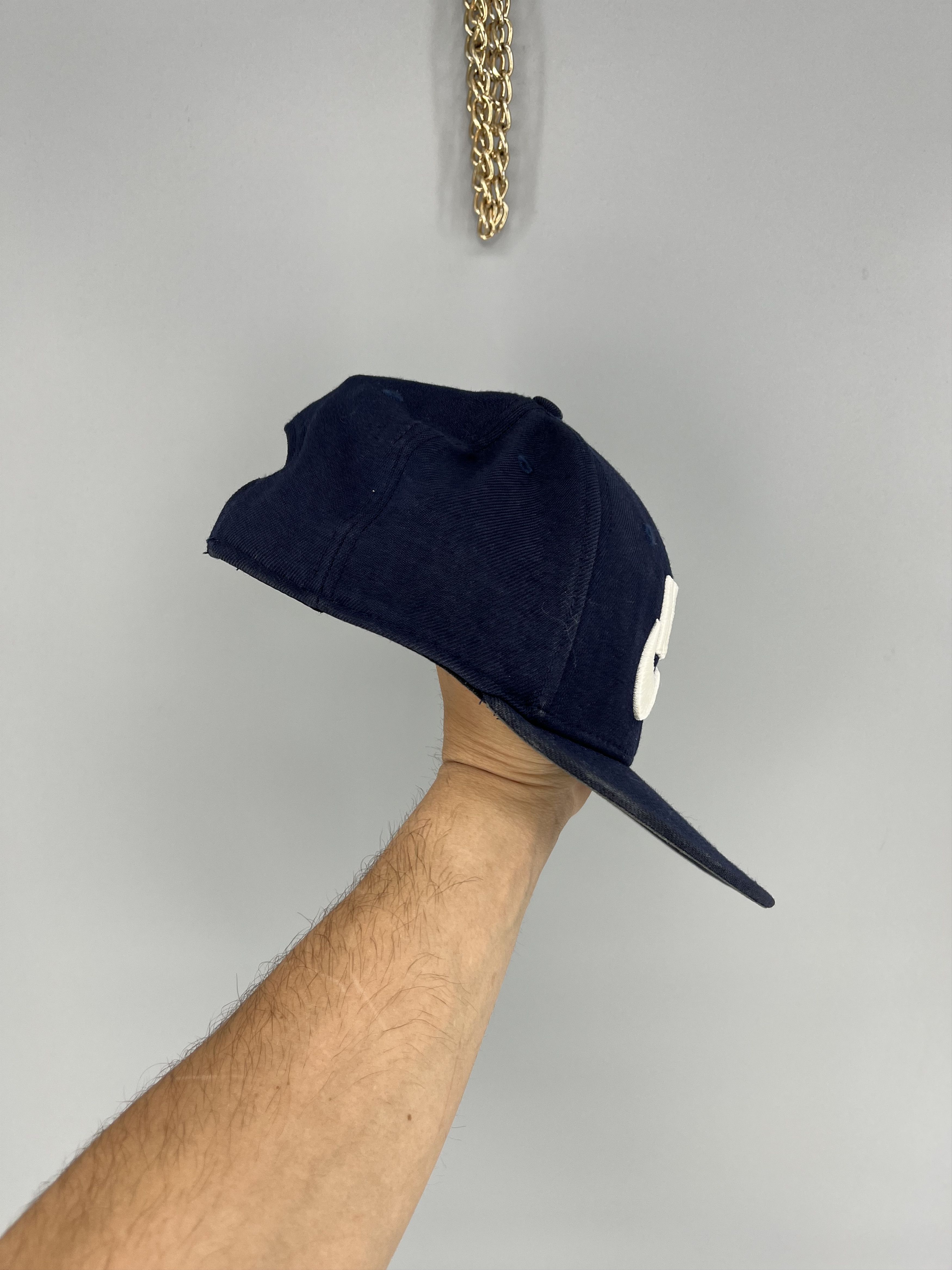 Nike Vintage y2k Steetwear Big Logo Faded Nikehat Size ONE SIZE - 2 Thumbnail