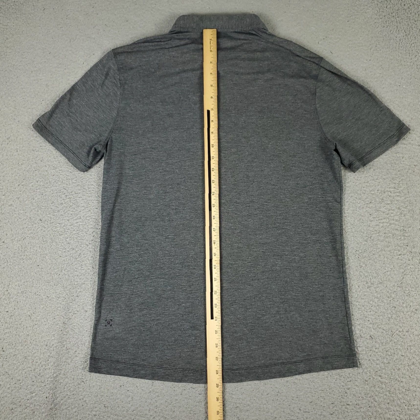Lululemon Lululemon Polo Shirt Mens Size Medium Gray Tech Active Golf Short Sleeve Shirt Size US M / EU 48-50 / 2 - 5 Thumbnail