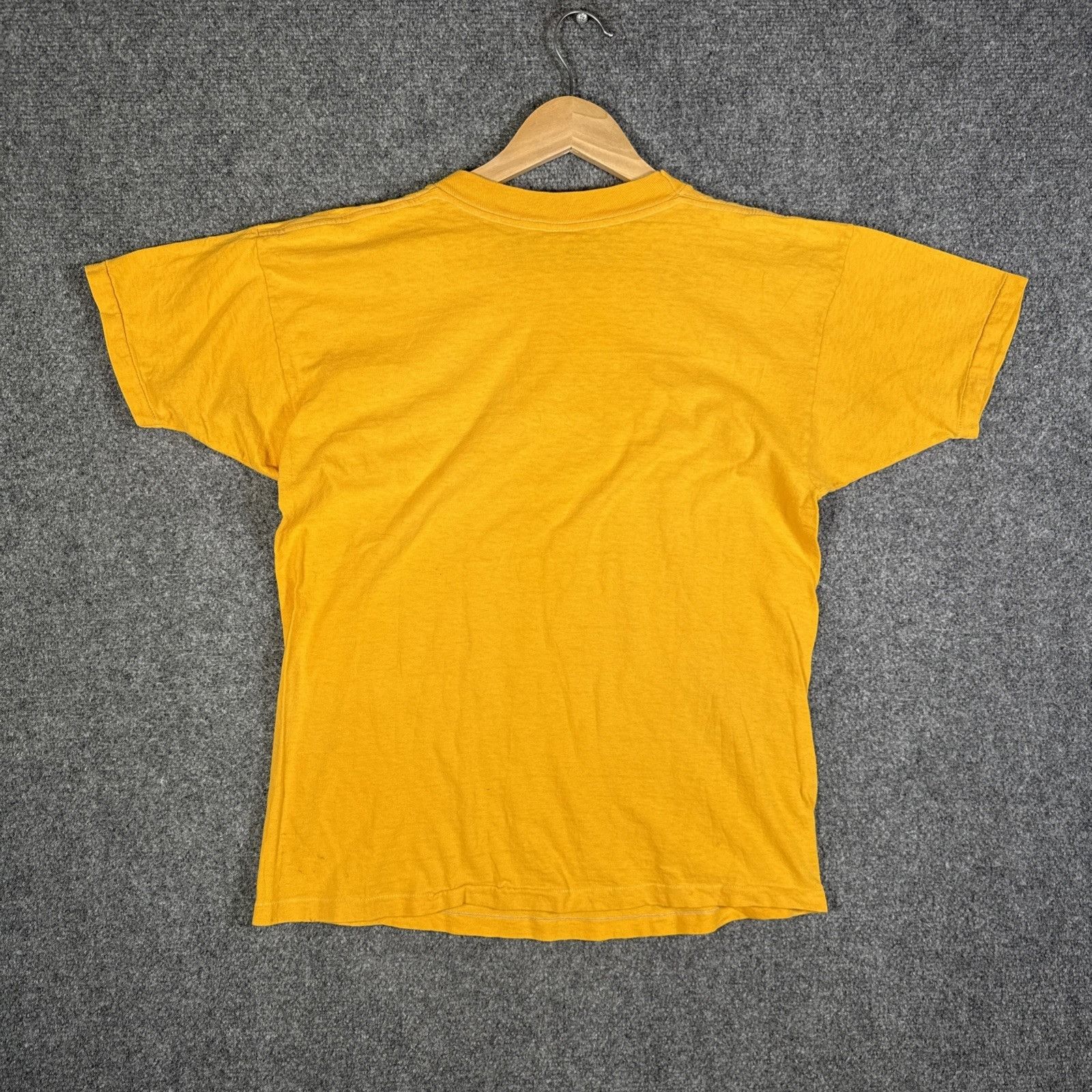 Aerosmith Vintage Aerosmith Shirt Large Yellow 1974 Get Your Wings Size US L / EU 52-54 / 3 - 9 Thumbnail