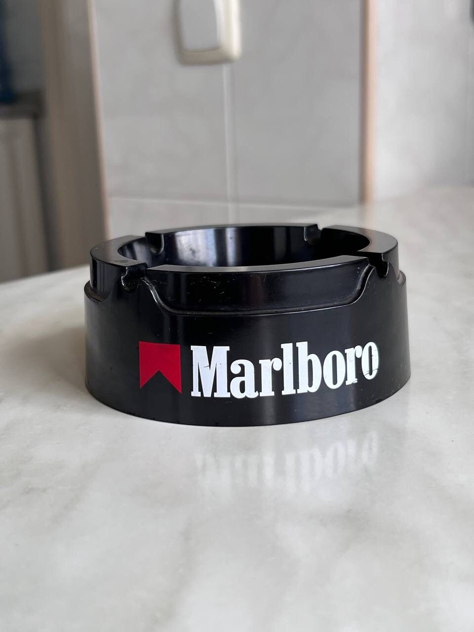 Marlboro 1990 Vintage Marlboro Plastic Ashtray Big Logo Retro Rare Size ONE SIZE - 1 Thumbnail