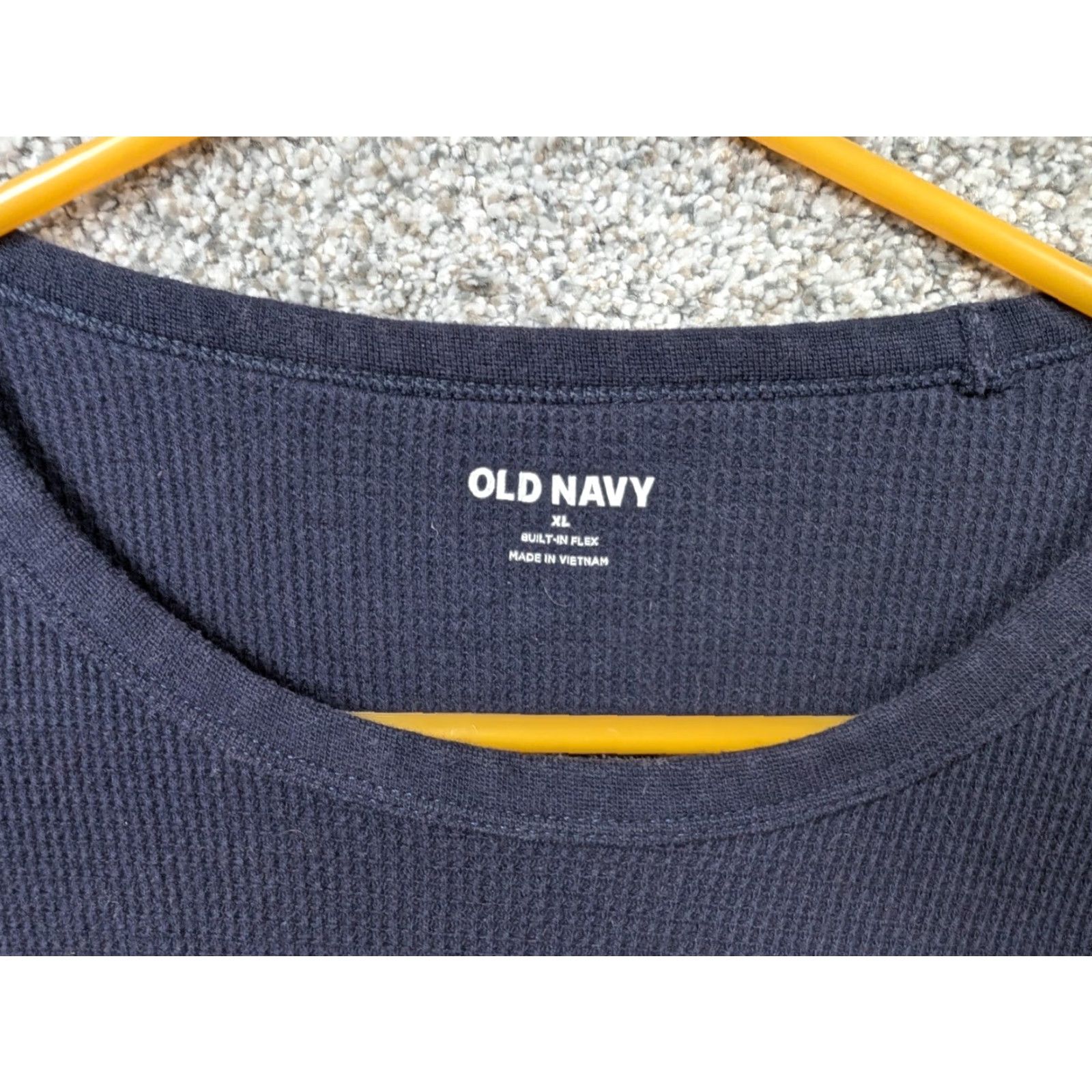 Old Navy Old Navy Thermal Shirt XL Roam Free Explore More Wonder Less Waffle Knit Mens Long Sleeve Graphic Crew Neck Navy Blue Size US XL / EU 56 / 4 - 5 Thumbnail