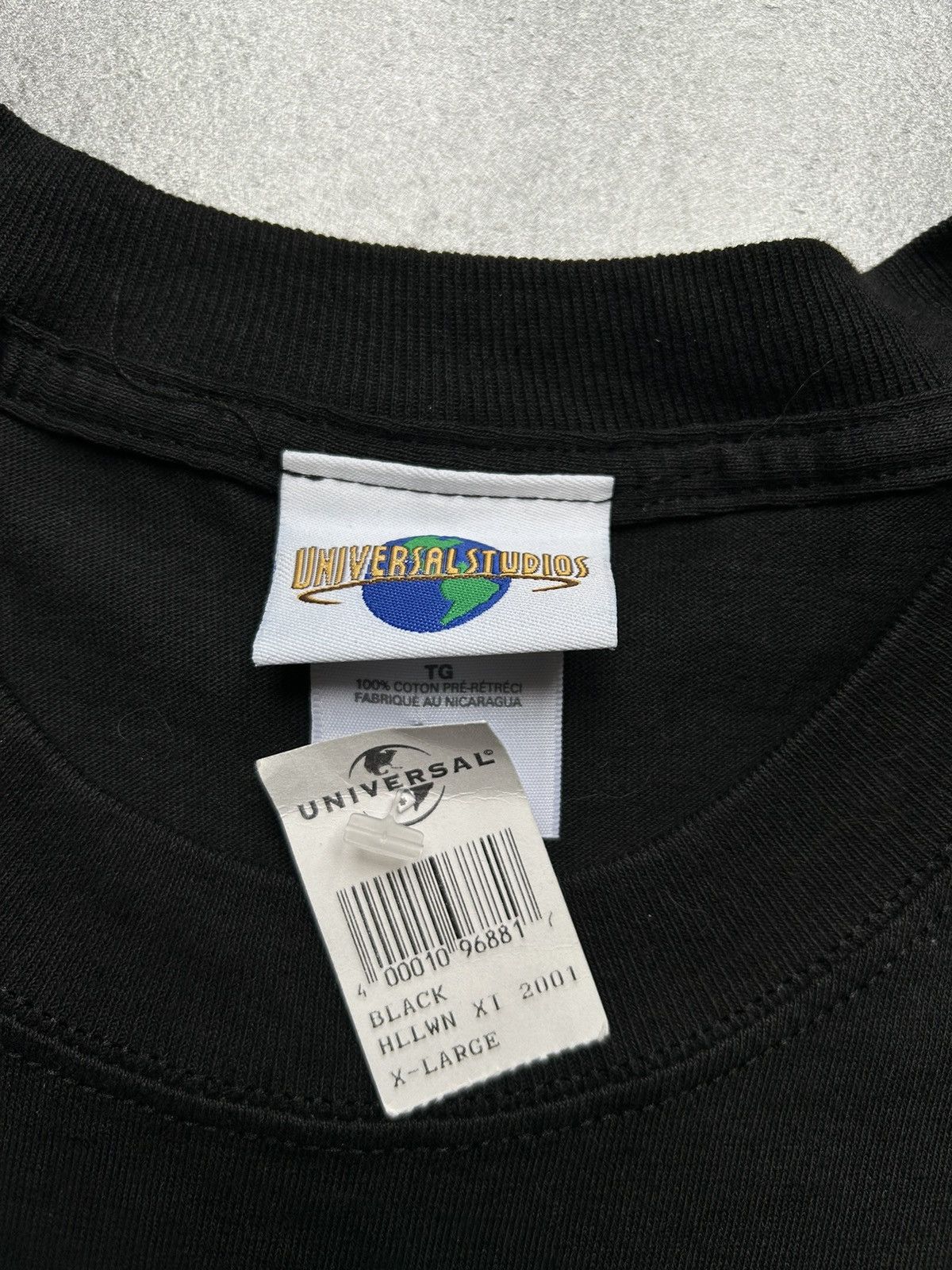 Universal Studios × Vintage Vintage new with tags Halloween Horror Nights 2001 Size US XL / EU 56 / 4 - 5 Thumbnail