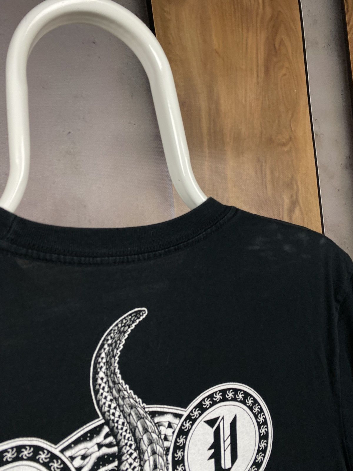 RVCA 🐊T-Shirt RVCA VA Crocodile Skate Band Tee🐊 Size US S / EU 44-46 / 1 - 8 Thumbnail