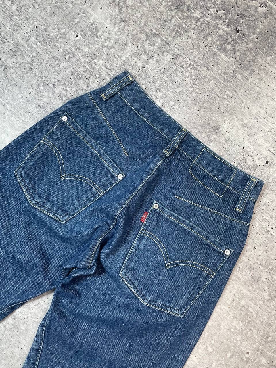 Levi's Vintage 00s Levis Engineered Twisted Leg Denim Jeans Y2K Size US 26 / EU 42 - 6 Thumbnail