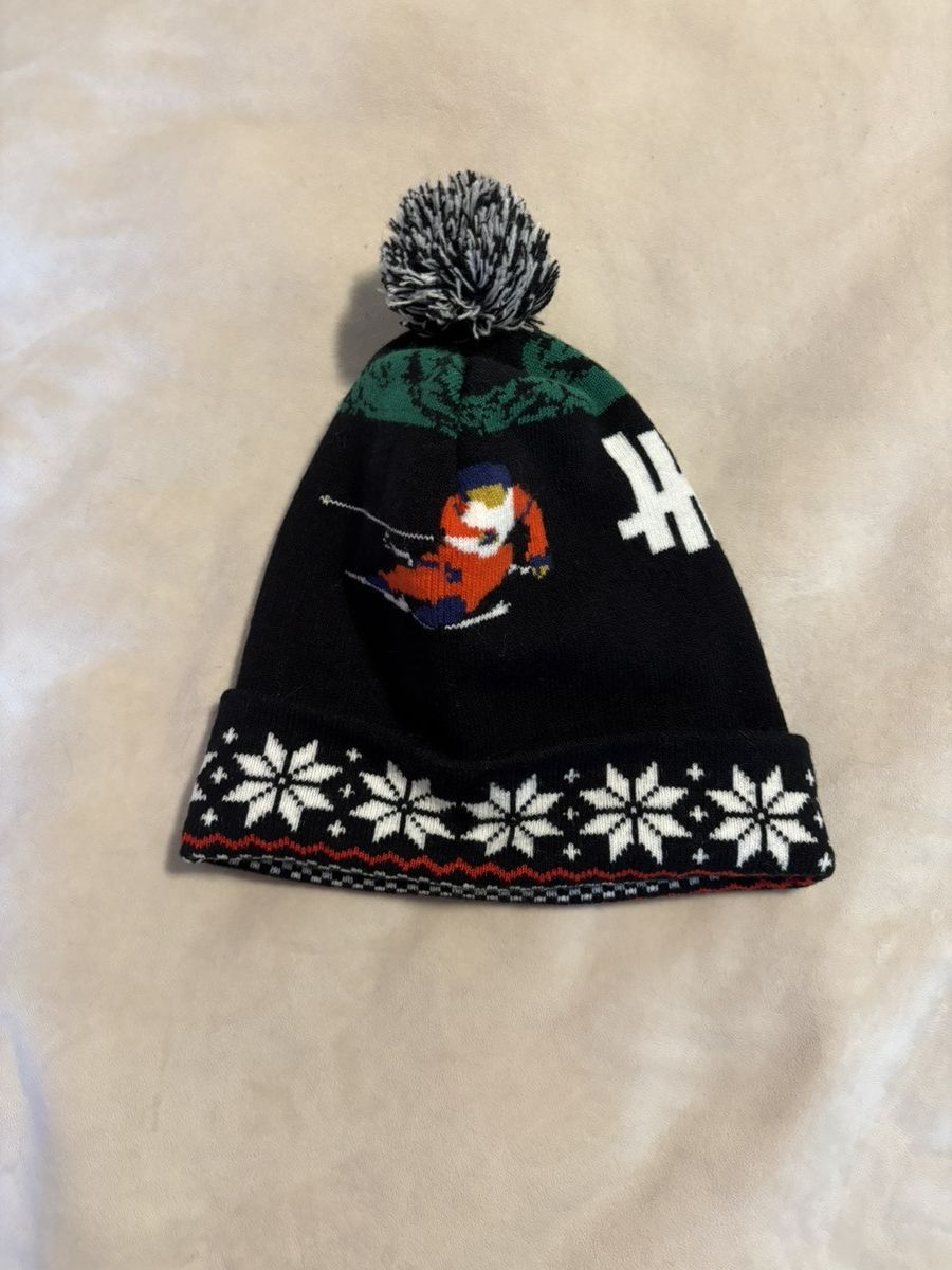 Undefeated Undefeated Slalom Pom-Pom Beanie Size ONE SIZE - 3 Thumbnail