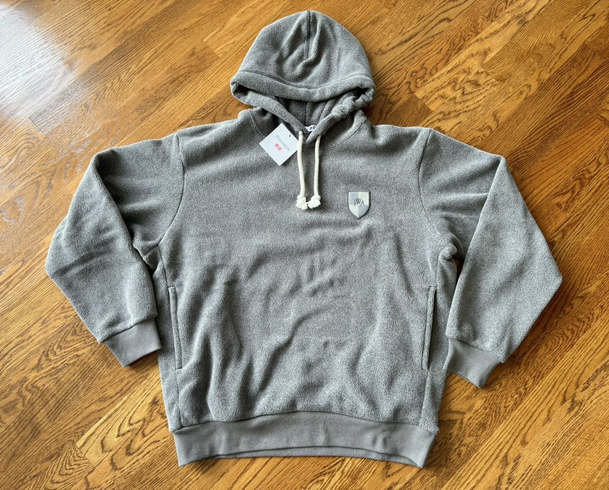 JW Anderson × Uniqlo Large Gray Fleece Pullover Hoodie Long-Sleeve Sherpa JW Size US L / EU 52-54 / 3 - 1 Thumbnail