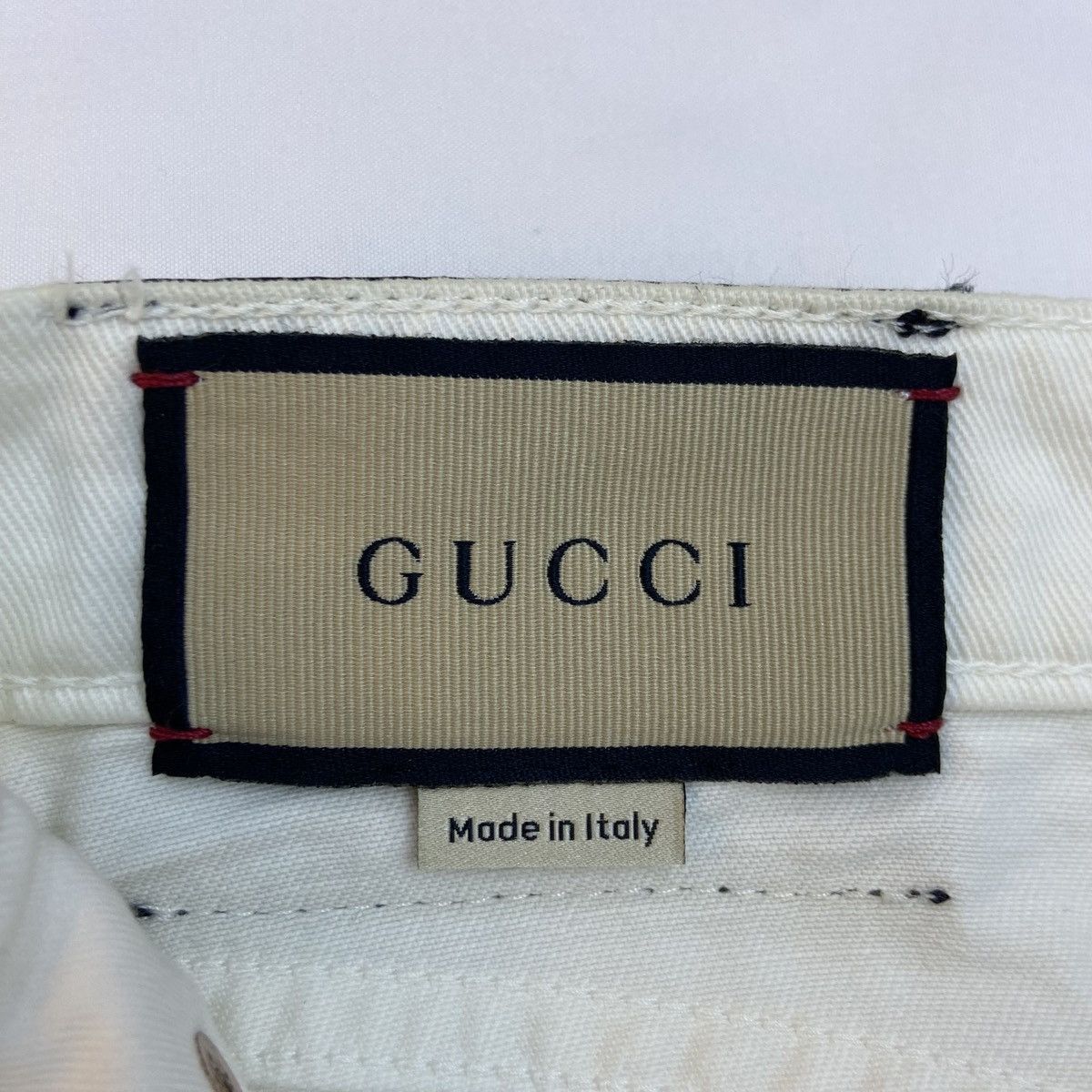 Gucci Gucci Washed Solid Color Zip Pocket Denim Shorts K26WX Size 27" / US 4 / IT 40 - 7 Thumbnail