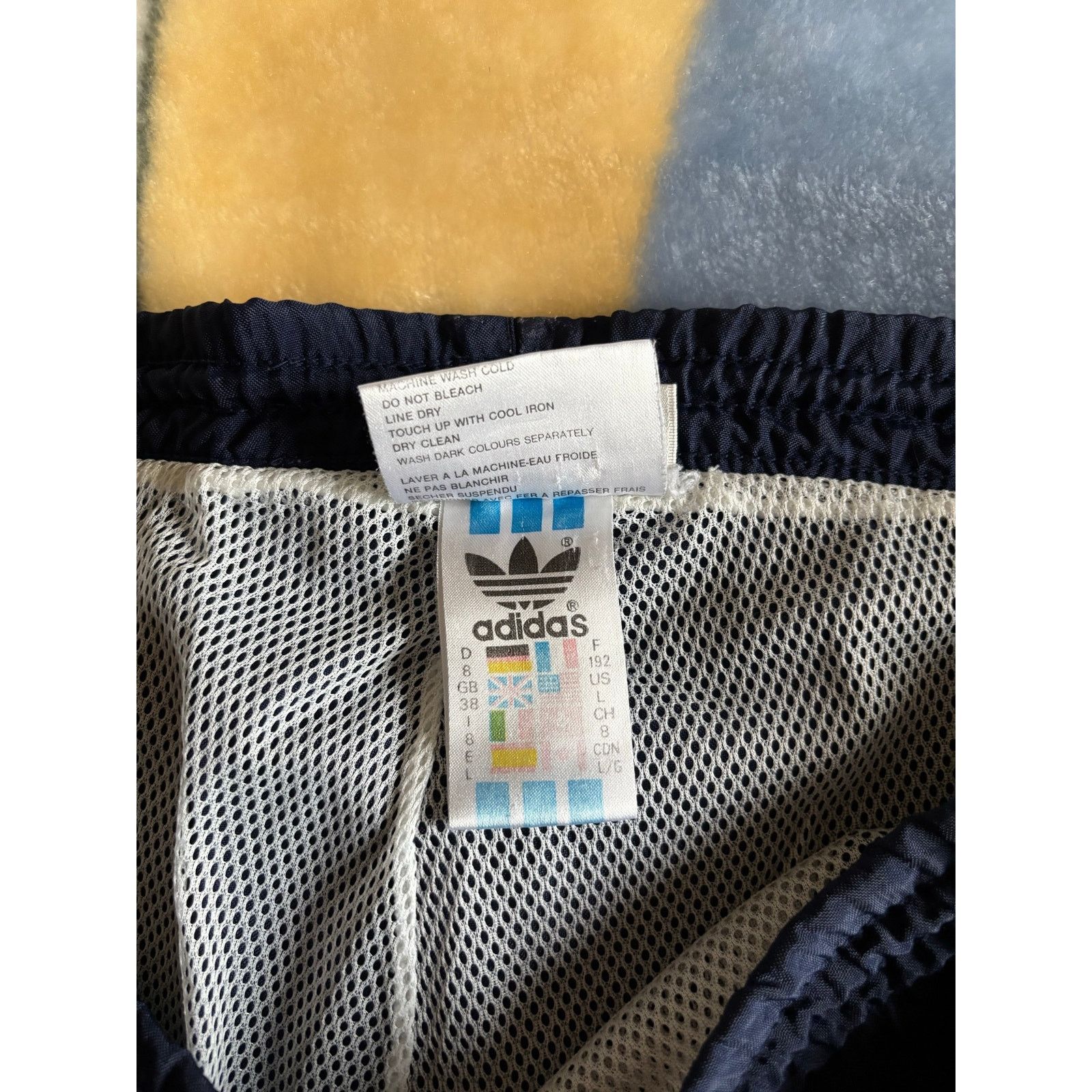 Adidas Vintage Adidas Nylon Track Pants Size US 32 / EU 48 - 3 Thumbnail