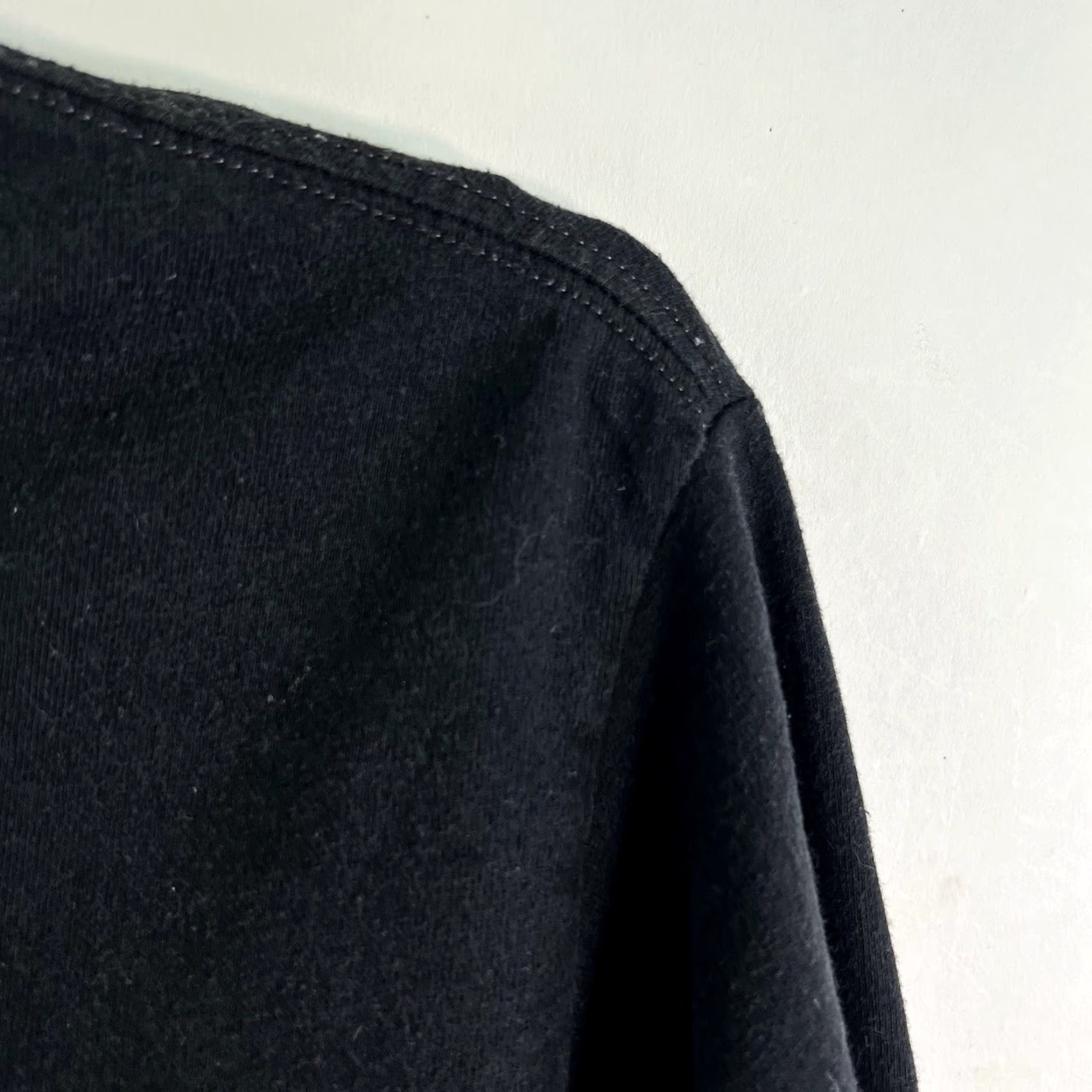 Patagonia Patagonia Long Sleeve T-Shirt Adult S Black Logo Regular Fit Cotton Knit Outdoor Mens Retro 2010s Size US S / EU 44-46 / 1 - 2 Thumbnail