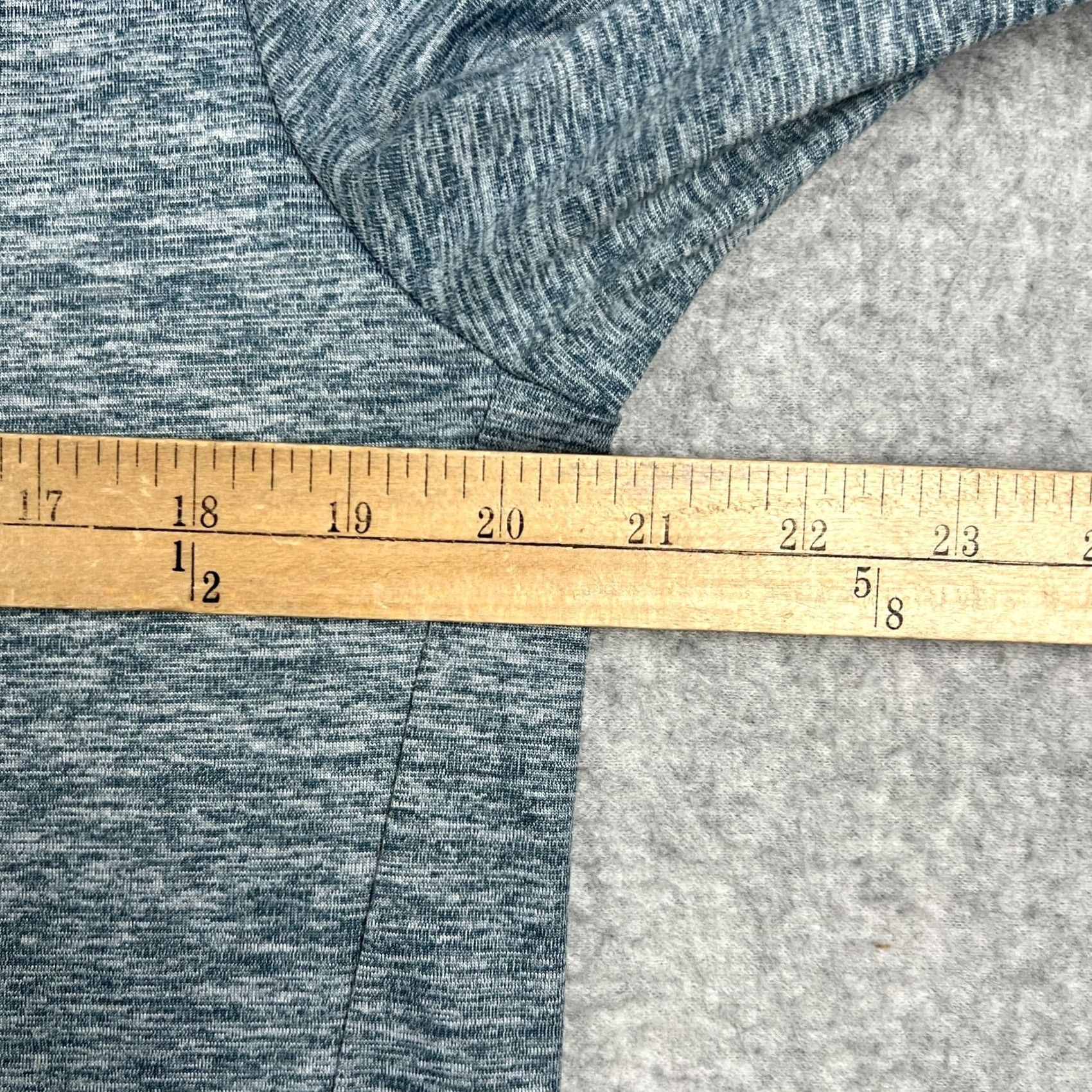 Vintage VINTAGE American Giant Hoodie Lightweight Full Zip Sweatshirt Small Mens Blue USA Made Hoodie S Mens Blue Full Zip USA Made Size US S / EU 44-46 / 1 - 5 Thumbnail