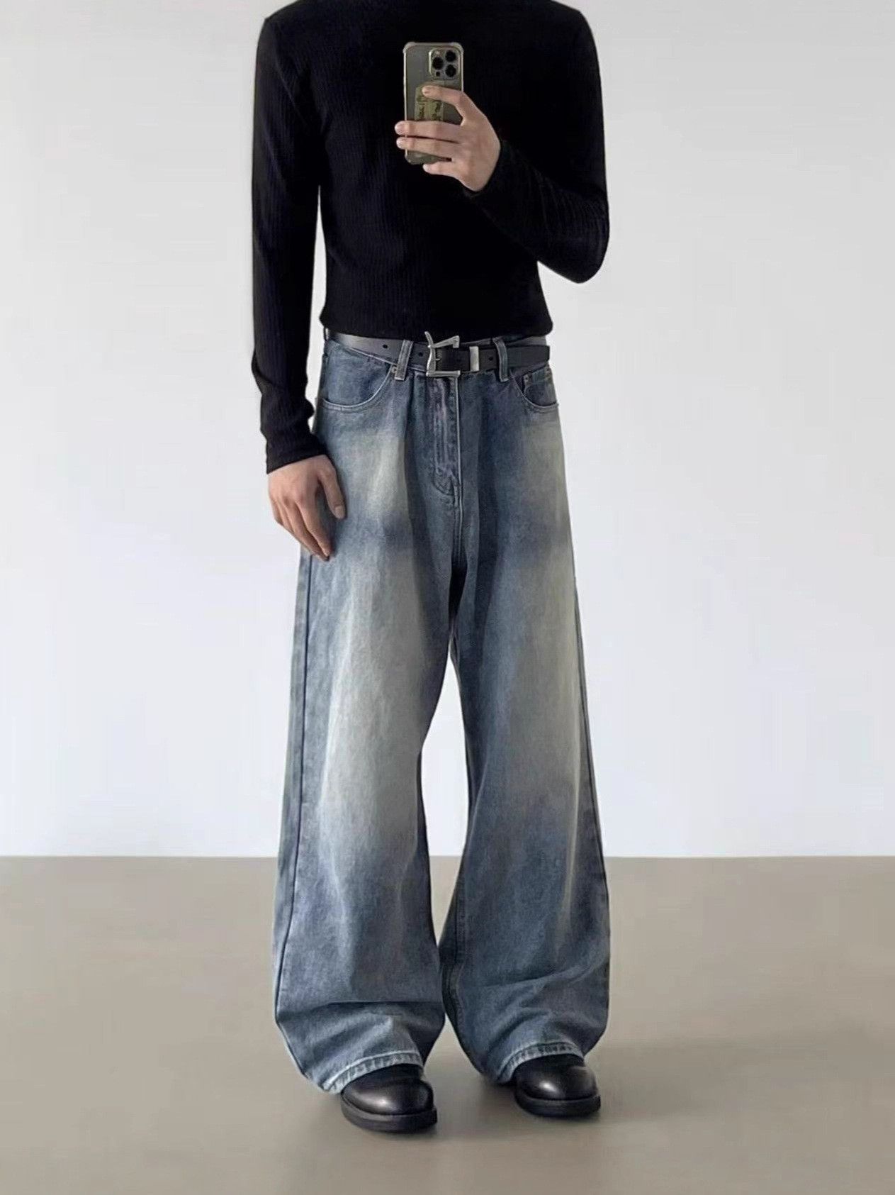 Vintage American men's loose baggy wide-leg cleanfit vintage jeans Size US 32 / EU 48 - 5 Thumbnail