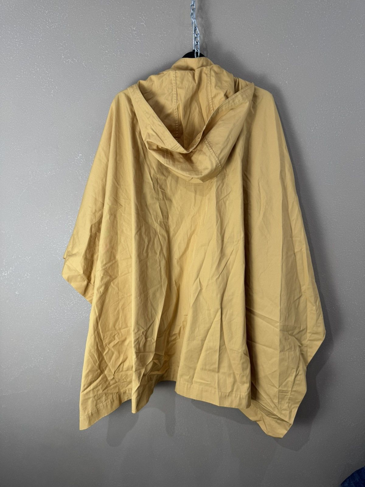 Lemaire × Uniqlo Lemaire X Uniqlo Cape Coat rare Size US S / EU 44-46 / 1 - 2 Thumbnail