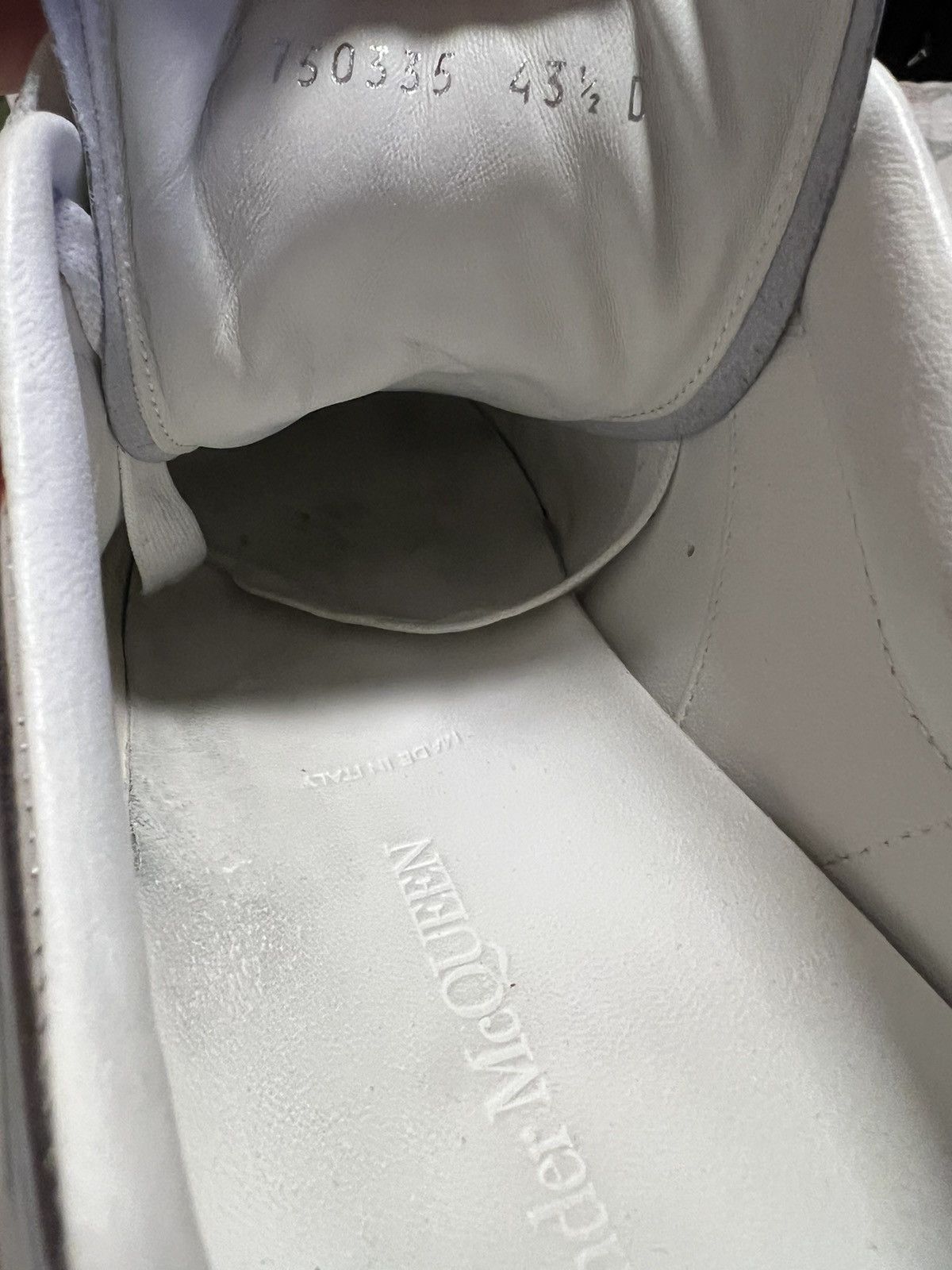 Alexander McQueen Alexander McQueen Oversized Sneakers White/Silver Size US 10.5 / EU 43-44 - 5 Thumbnail
