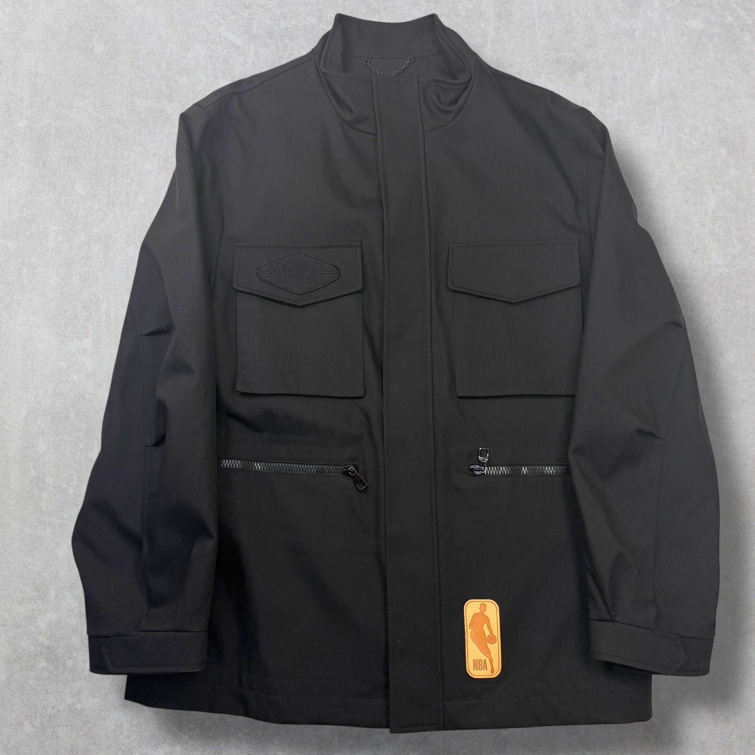 Louis Vuitton Louis Vuitton x NBA Black Parka 48 (M) Size US M / EU 48-50 / 2 - 1 Thumbnail