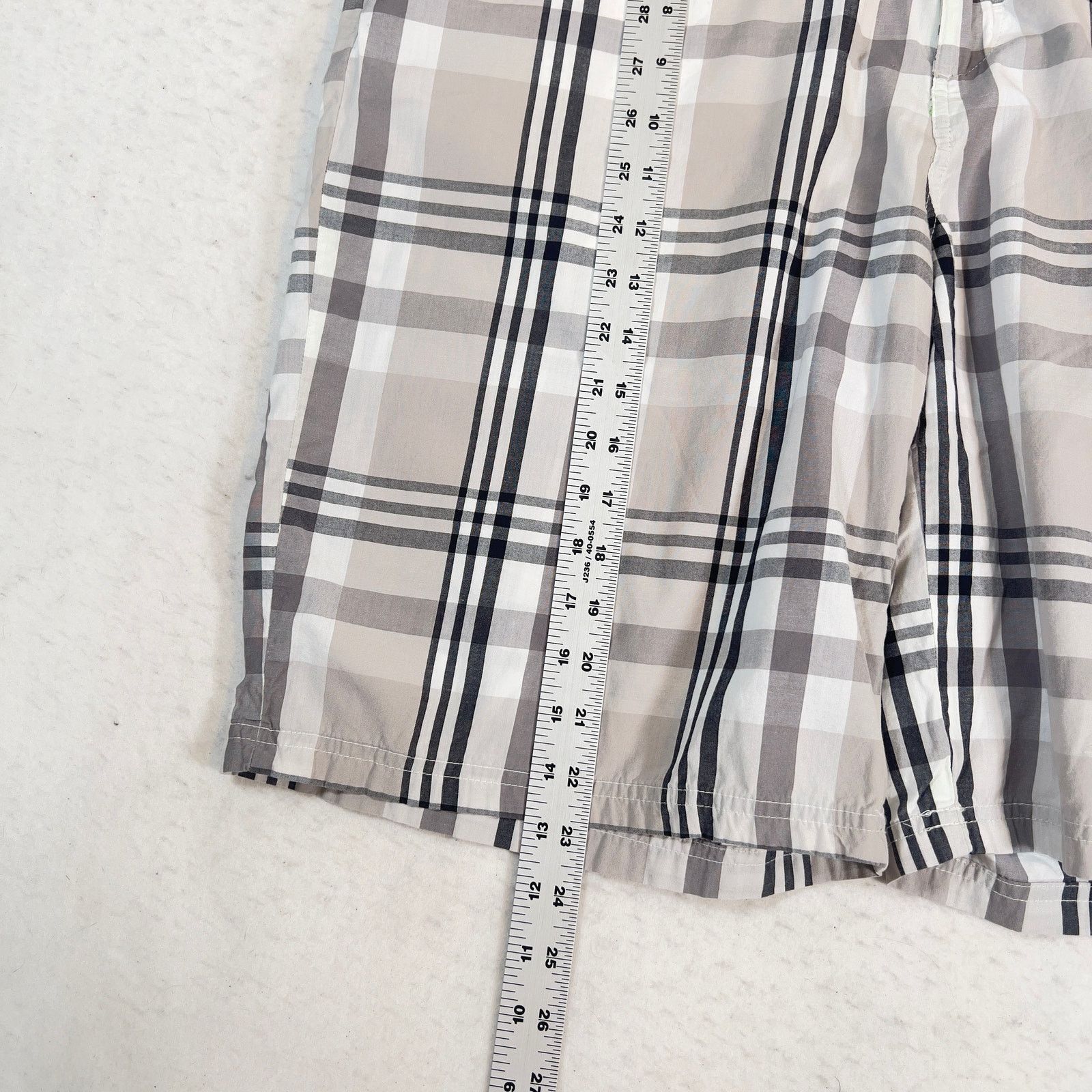 Quiksilver QuikSilver Edition Hybrid Short Men Cotton Black Grey Plaid Size US 36 / EU 52 - 11 Thumbnail