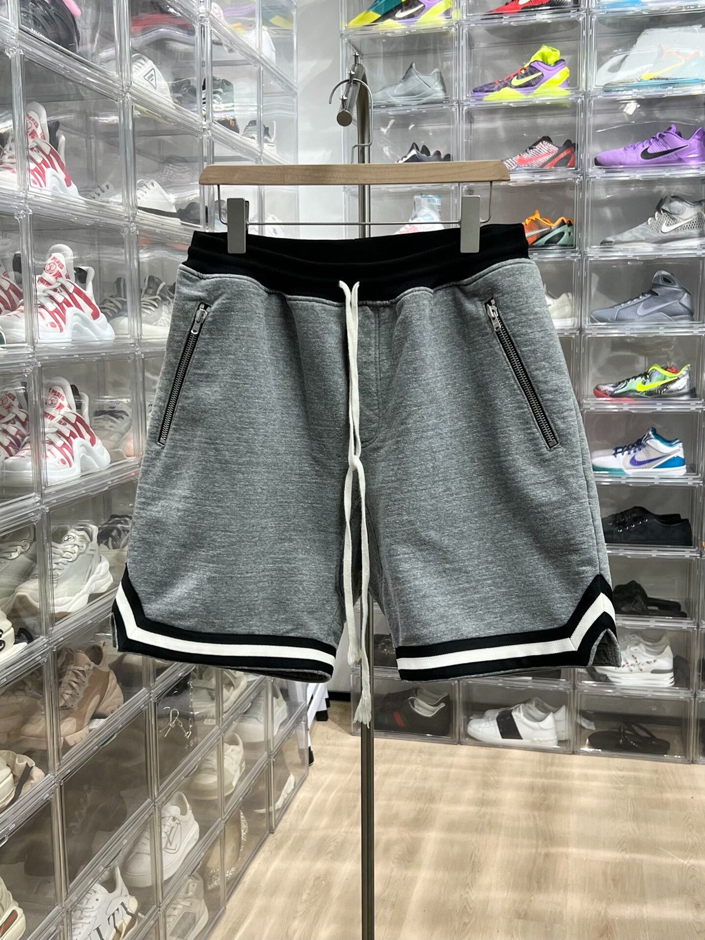 Fear of God Fear of God Retro Gray Shorts 32 Men Size US 32 / EU 48 - 1 Thumbnail