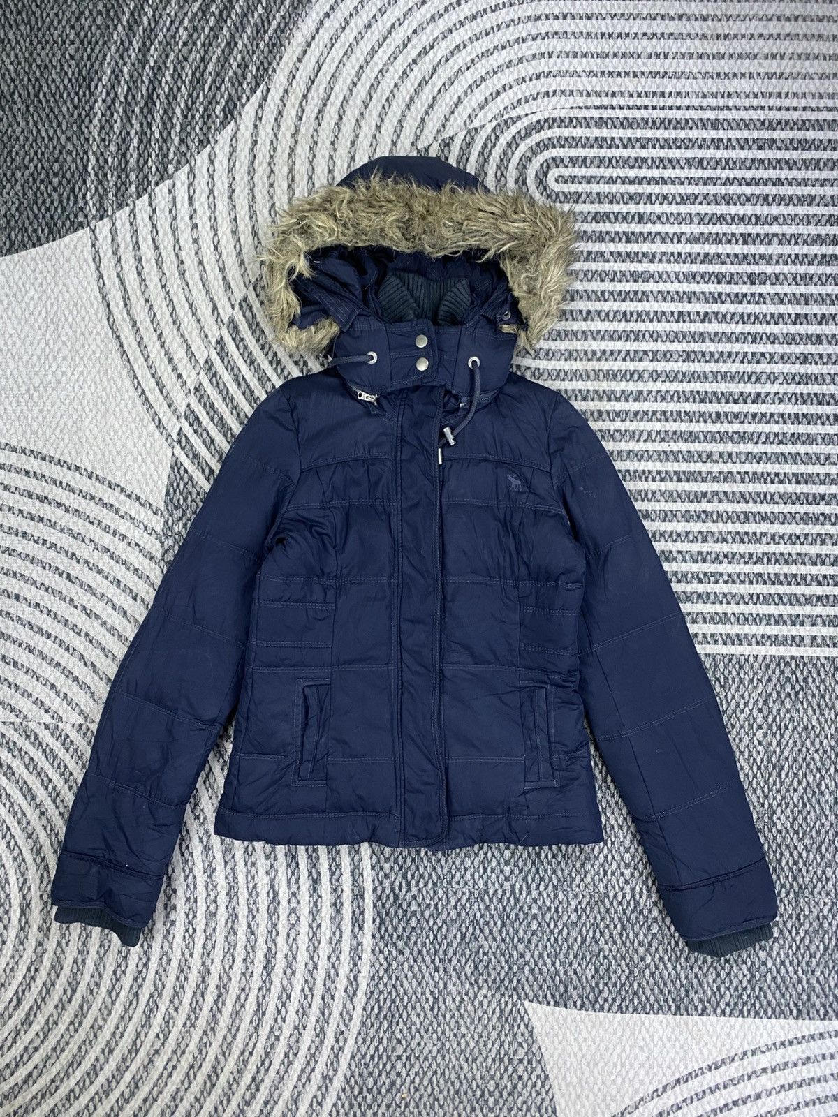 Abercrombie & Fitch Abercrombie & Fith Faux Fur Hoodie Down Jacket Size M / US 6-8 / IT 42-44 - 1 Thumbnail