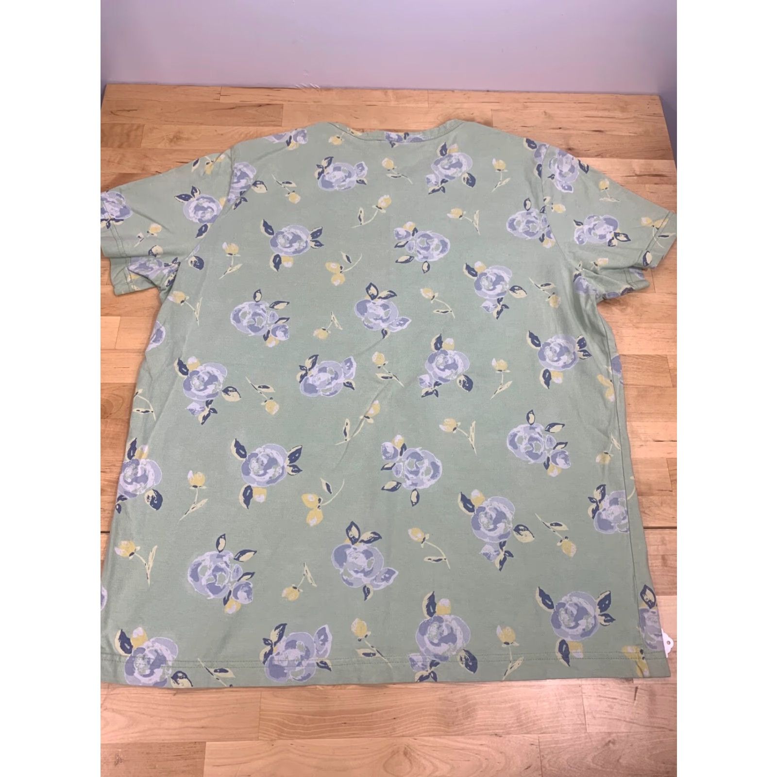 High Sierra VINTAGE High Sierra T-Shirt Womens Green Floral Short Sleeve 1X Crew Neck Women Size XL / US 12-14 / IT 48-50 - 7 Thumbnail