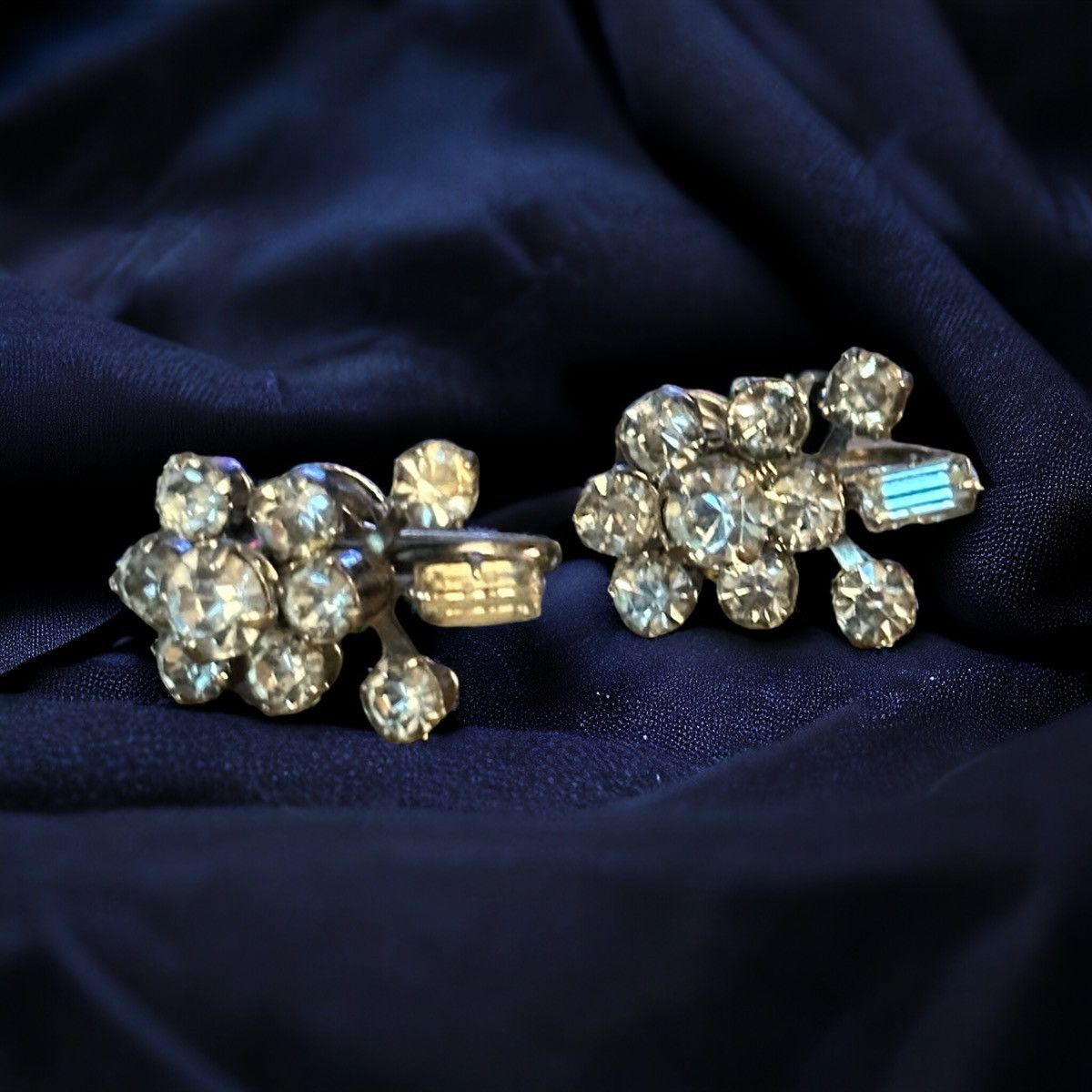 Other Vintage Coro rhinestone screw back earrings Size ONE SIZE - 2 Thumbnail