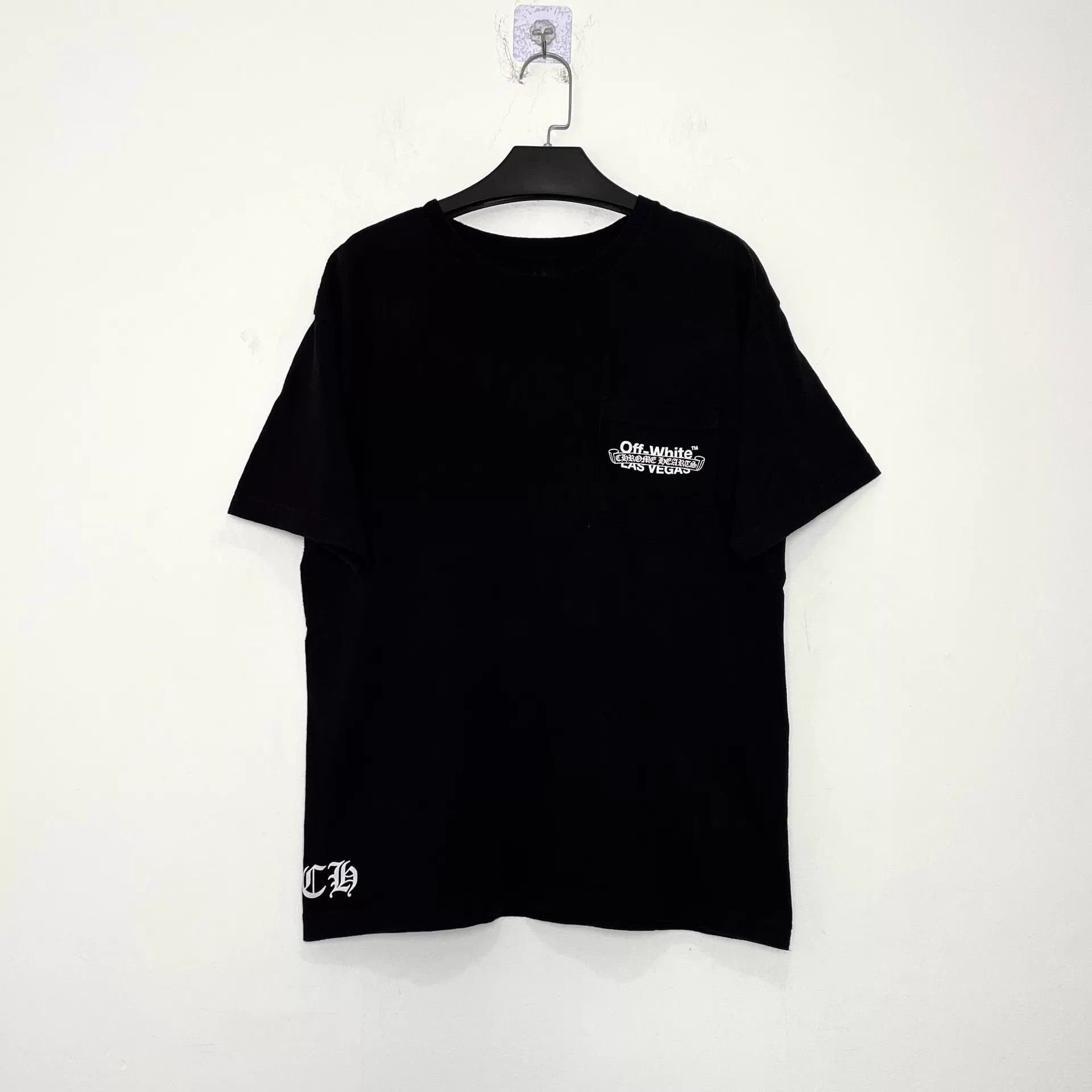 Chrome Hearts × Off-White Off-White X Chrome Hearts Seoul Collab