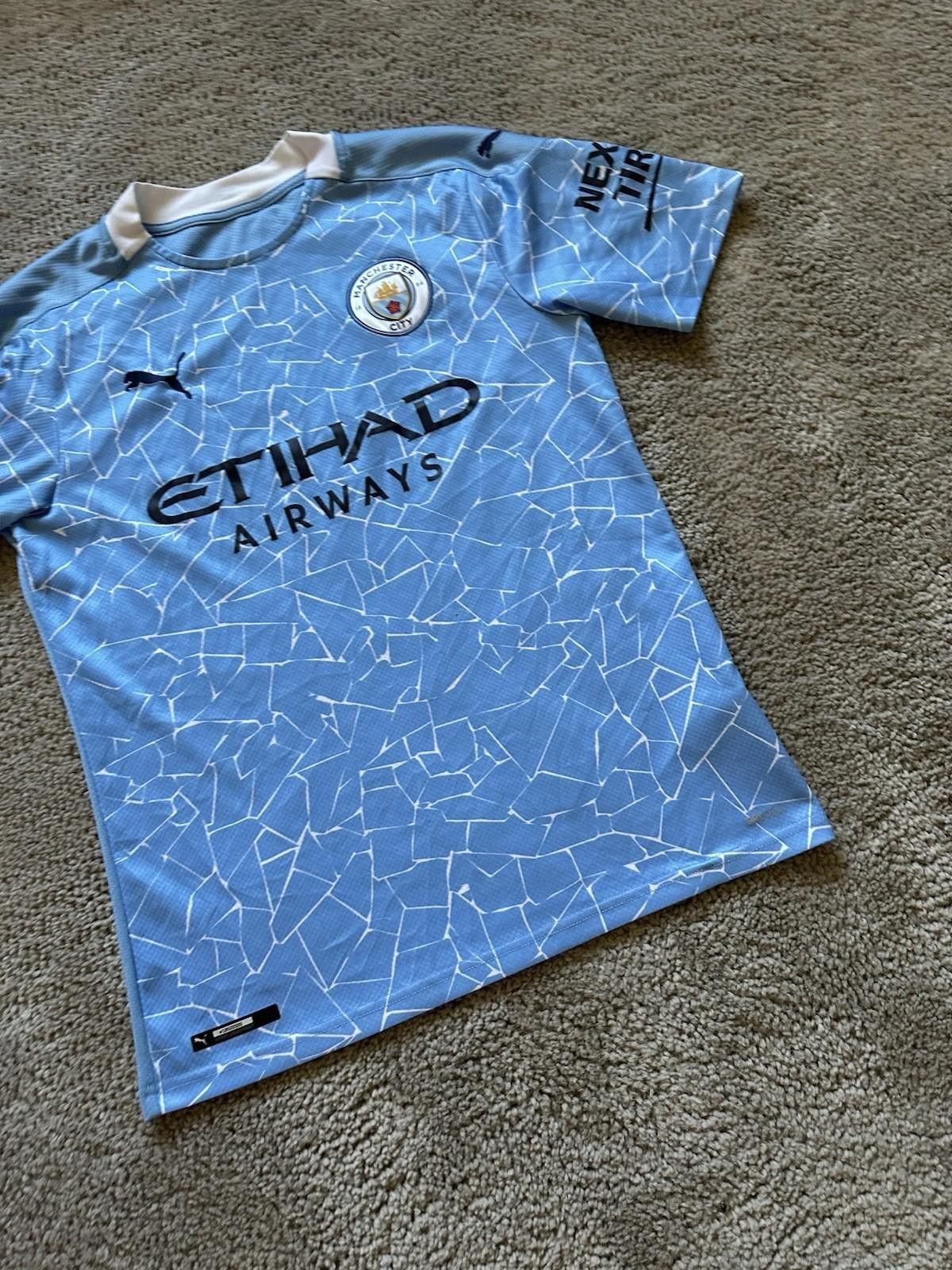 Puma MANCHESTER CITY 20-21 HOME FOOTBALL SHIRT SOCCER JERSEY PUMA Size US S / EU 44-46 / 1 - 2 Thumbnail
