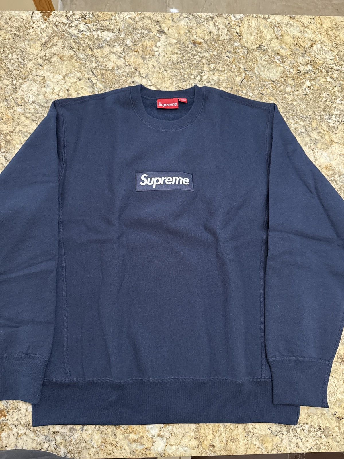 Supreme Supreme Box Logo Crewneck, Navy FW18 Size US L / EU 52-54 / 3 - 3 Thumbnail